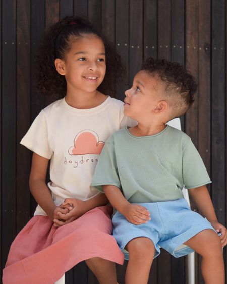 We are thrilled to have discovered @petiterevery . From its simple patterns and a soft palette of neutrals, their designs are definitely timeless and fashion forward. 

Petite Revery use high-quality materials that feel soft against a child's delicate skin and exceptionally comfortable to wear all day. They are also eco-friendly and sustainably sourcing materials for all their clothing. 

Save 15% with code: DADWIN 
Through 7/31

#liketkit #LTKkids #LTKstyletip #LTKfamily


#LTKfamily #LTKkids #LTKunder50