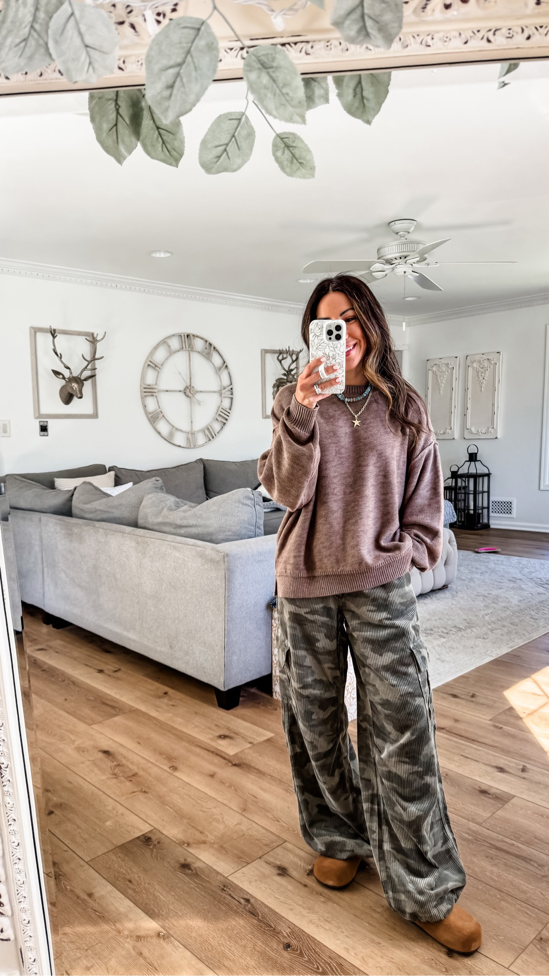 Small brown sweat sweater. Cargo pants, XS. Camo pants.
@American Eagle Outfitters
#AEPartner #AEJeans