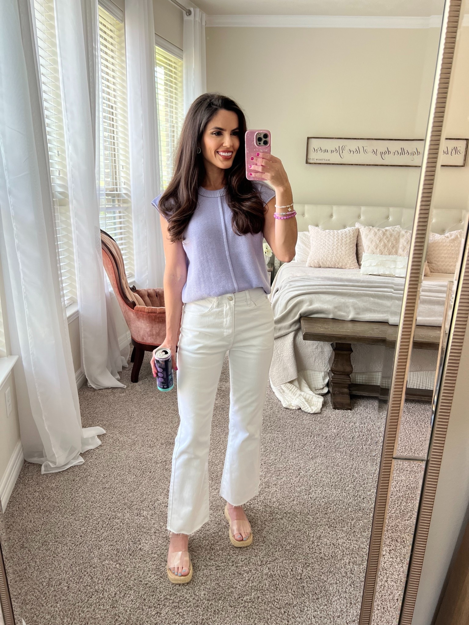 Small in top
1 in jeans 