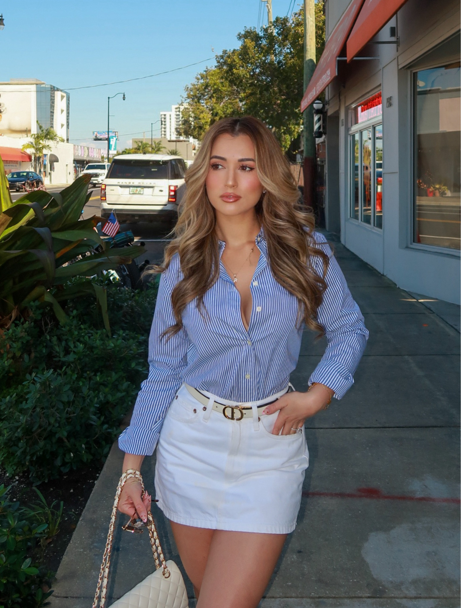 Running errands in Miami 🤍 belt is Dior! Wearing a petite XS shirt and XS skirt! 


#LTKstyletip #LTKSpringSale #LTKfindsunder100