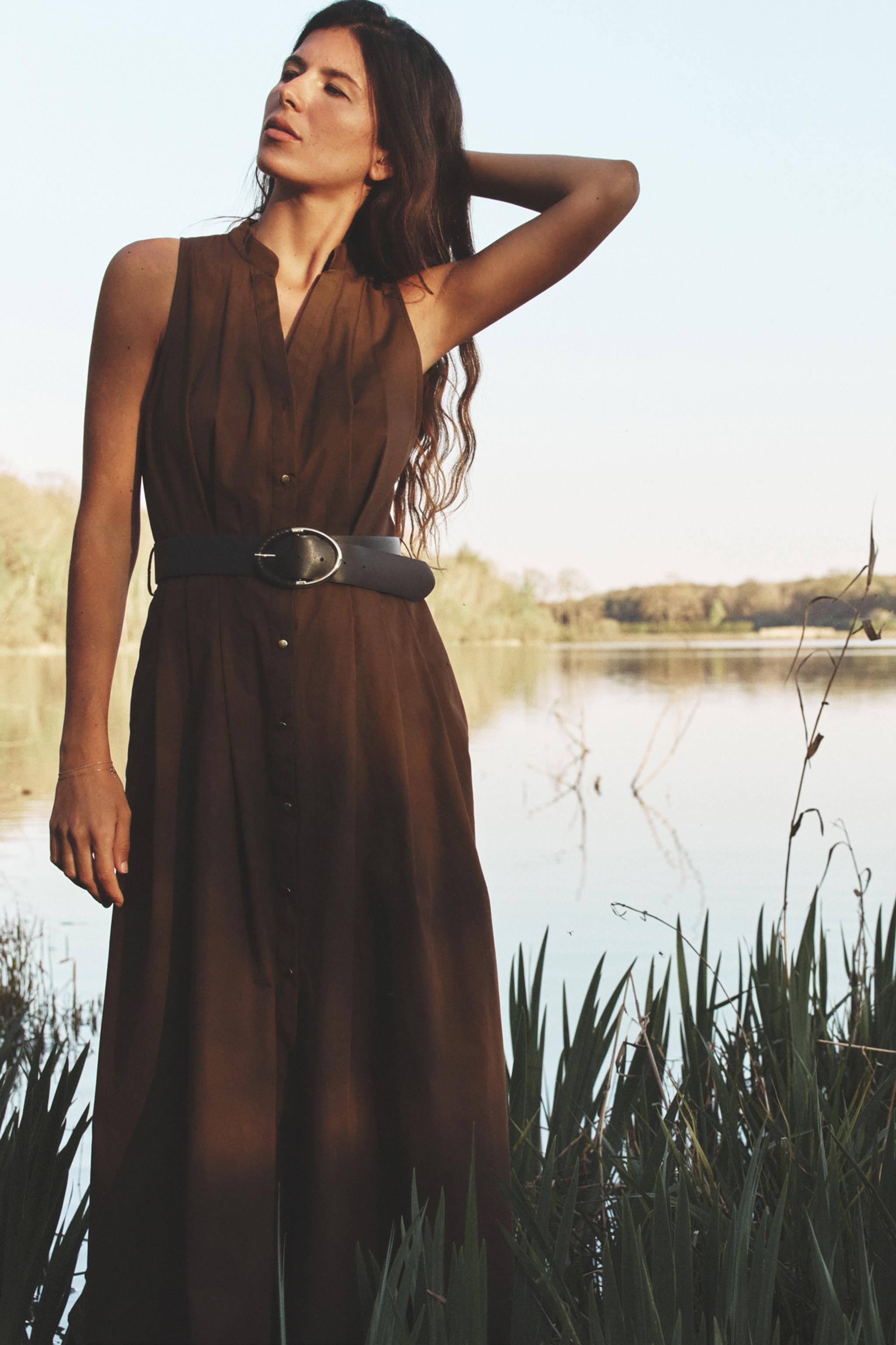 BELTED MIDI DRESS$ 69.90Brown | 5029/101/700Add to cartAddRound neck dress with a V-neck and slee... | Zara US