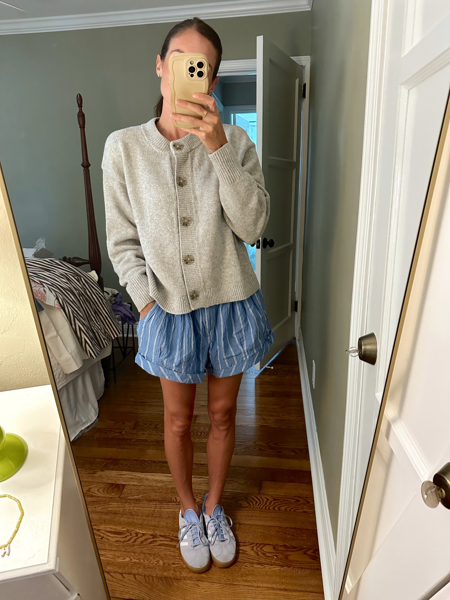 Gap sweaters are not to be slept on 