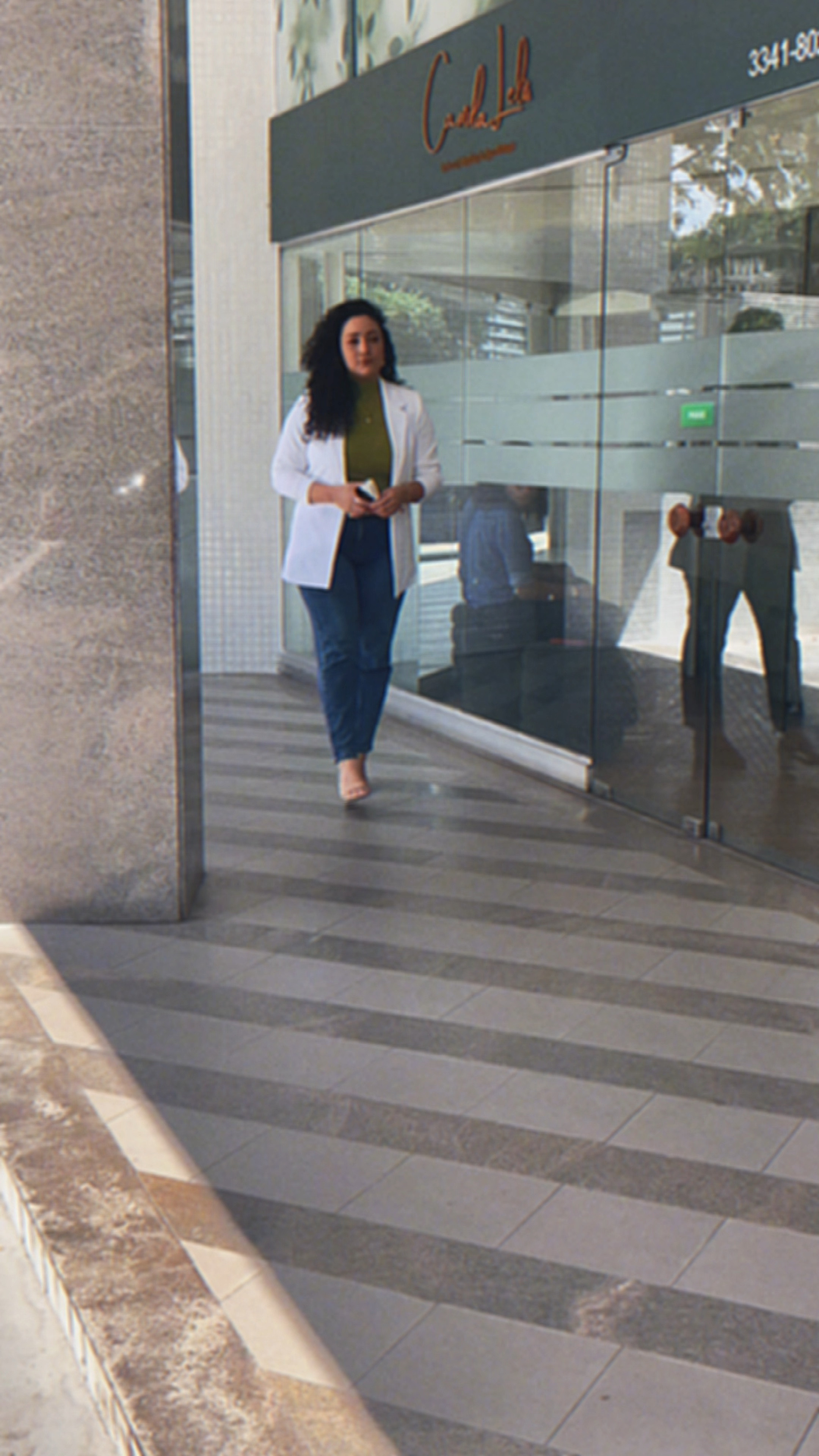 Eu amei essa proposta com o blaser branco. 
Achei elegante e muito bonito. 
Irei deixar as indicações da loja Dafiti para vocês poderem montar seus looks lindos também! 

#LTKstyletip #LTKbrasil #LTKcurves
