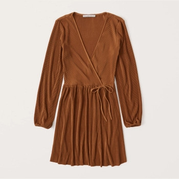 Online Exclusive
			


  
						Satin Plisse Wrap Dress | Abercrombie & Fitch (US)