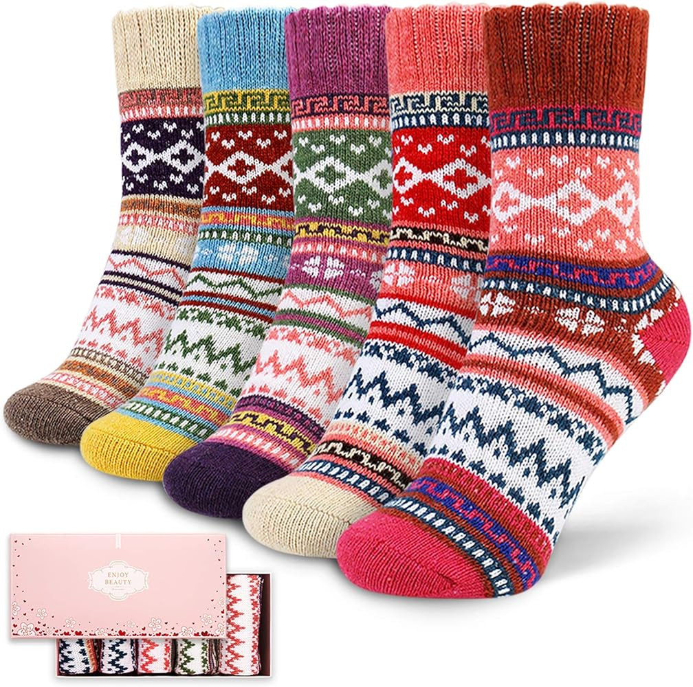 ICEIVY Socks Women, Soft Knit Wool Winter Thick Warm Cabin Fuzzy Crew Women Socks 5 Pack | Amazon (US)
