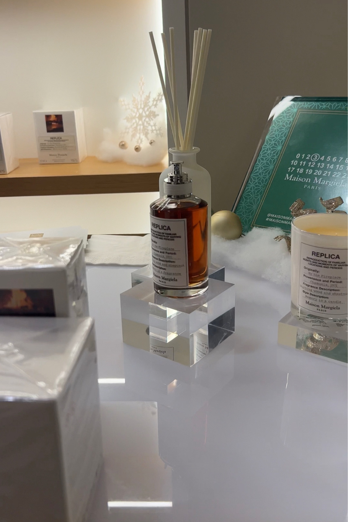 I’ve been getting so many compliments on how I smell (sounds weird but I always tell them it’s Maison margiela!) get a free set worth $50 using MMGIFTSET 

#LTKSeasonal #LTKGiftGuide #LTKCyberWeek