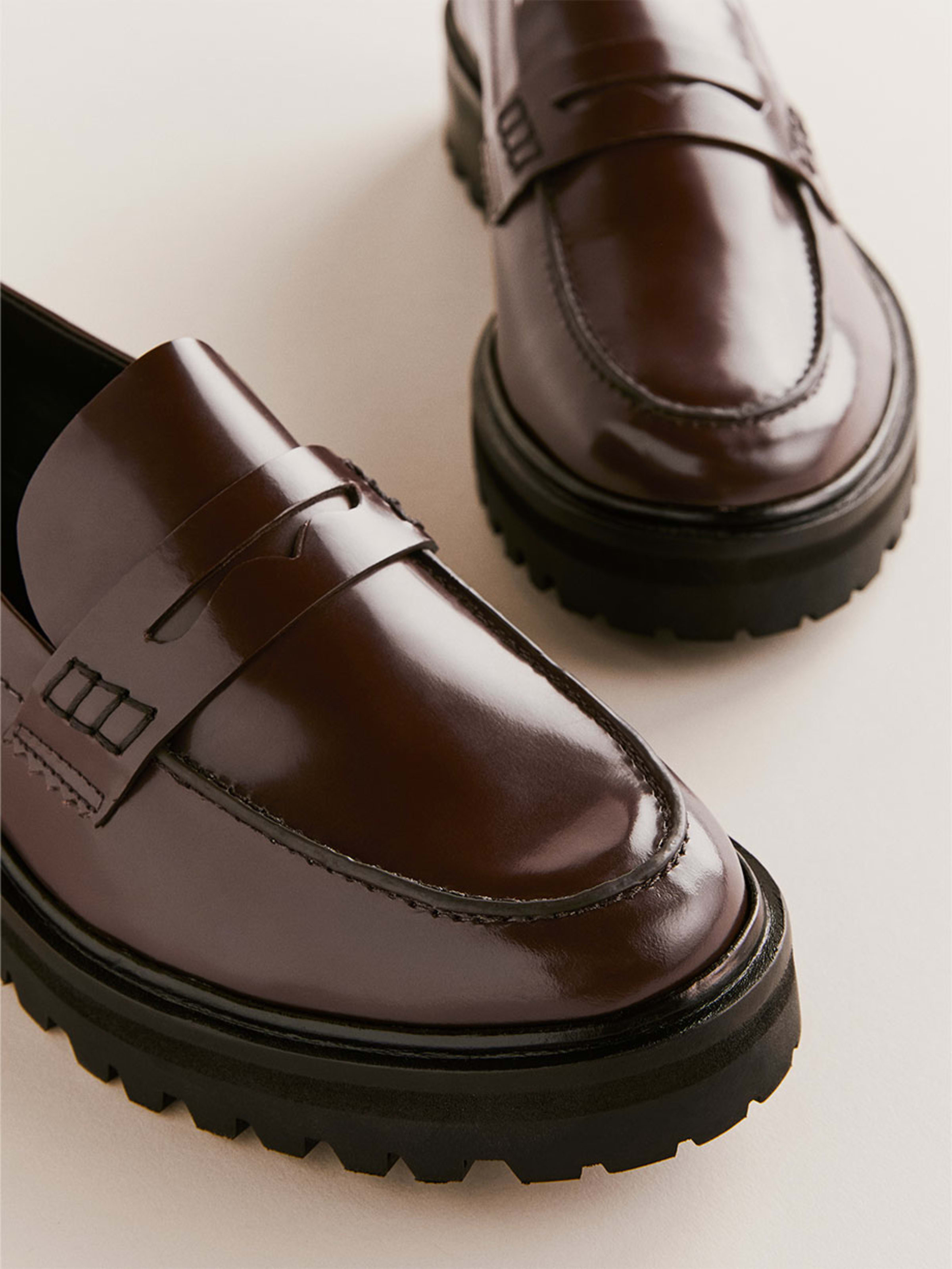 Agathea Chunky Loafer | Reformation (Global)