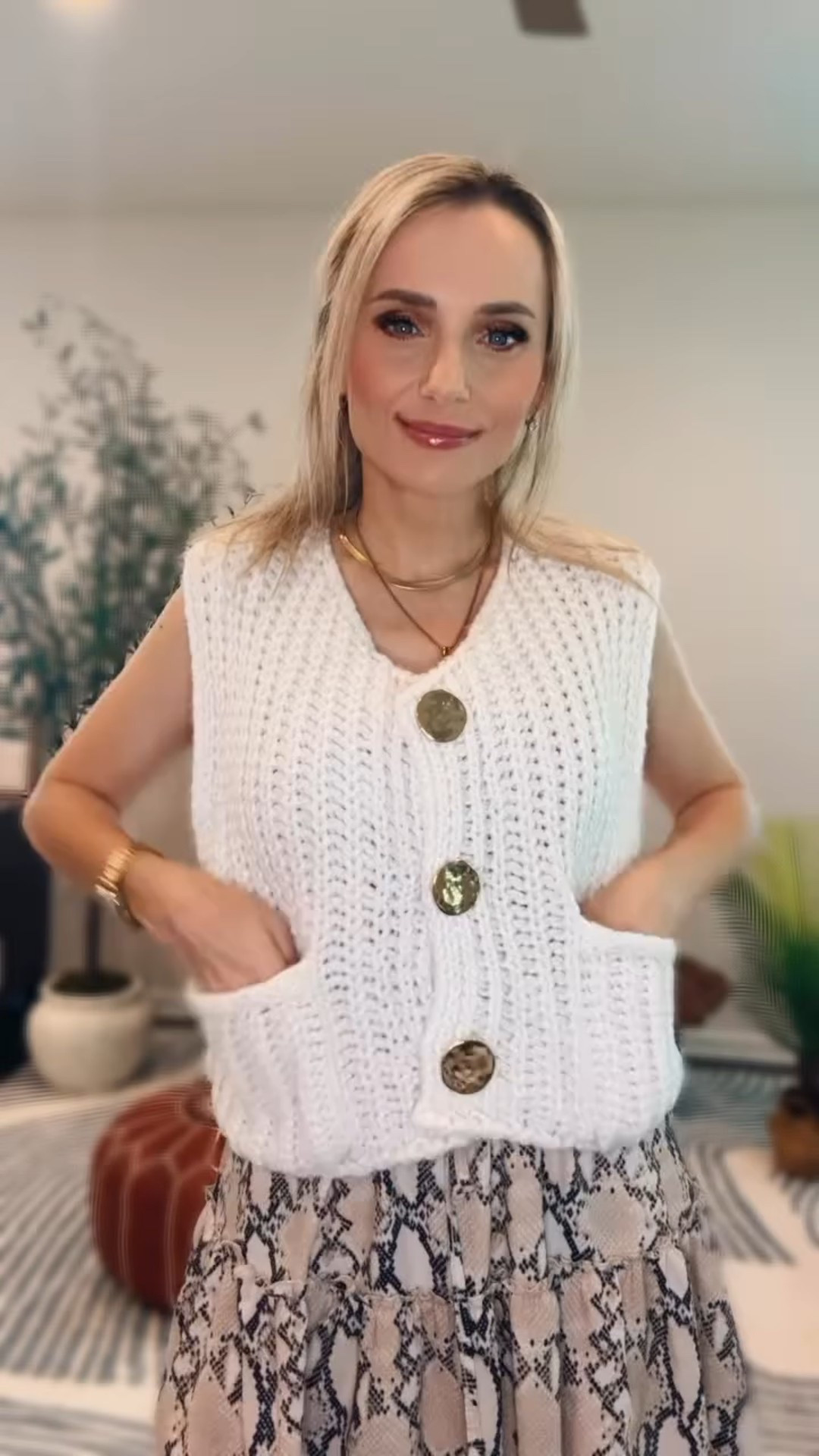 Super cute trendy new release Crochet Chunky Knit Top from Amazon! I’m wearing small ( comes from xsmall-X-Large ) also comes in so many different color options! 
🤍Comment SHOP below to receive a DM with the link to shop this post on my LTK ⬇ https://liketk.it/4Oz2P

#fallfashiontrends #sweatervest #fallfashions #fashion2024 #ootdreel #amazonfashionfinds #trendylooks #elevatedcasual #snakeprint #fashionblogge