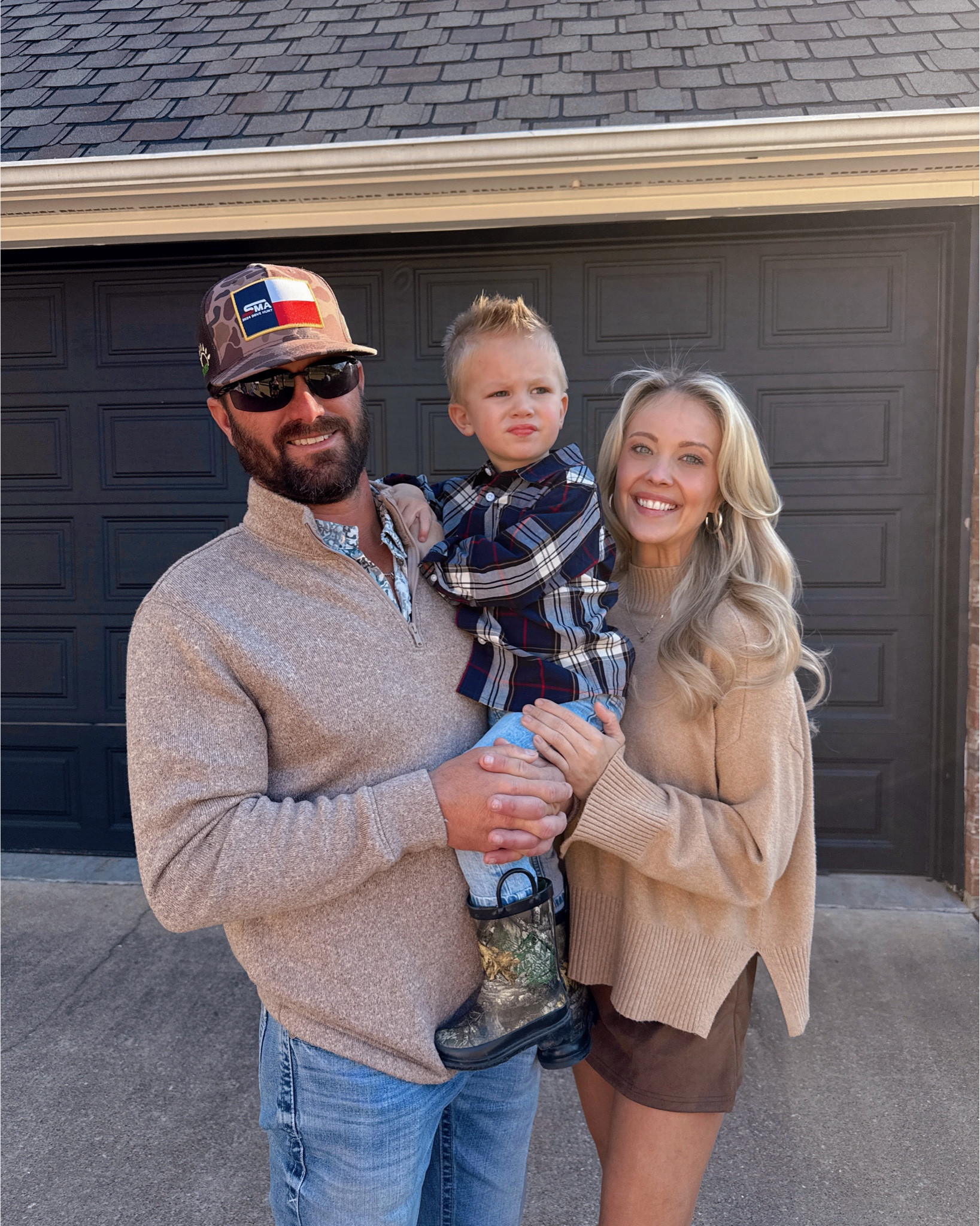 Happy Thanksgiving!! Shop my outfit details here🦃🫶🏻

#LTKHoliday #LTKootd