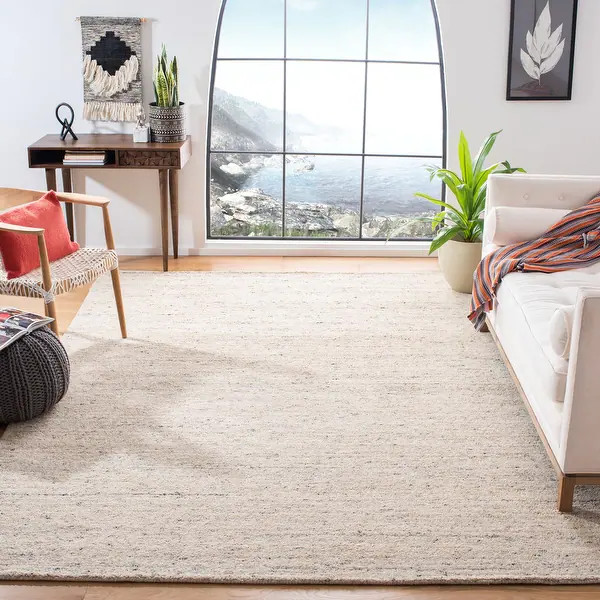 SAFAVIEH Handmade Himalaya Modern & Contemporary Solid Ivory Wool Rug - 8' x 10' - Ivory | Bed Bath & Beyond