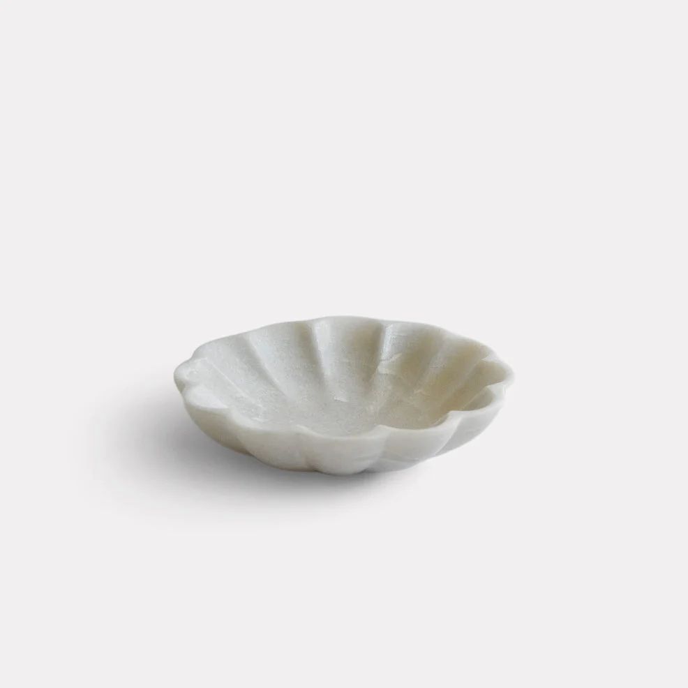 Scallop Marble Dish | Katel Home
