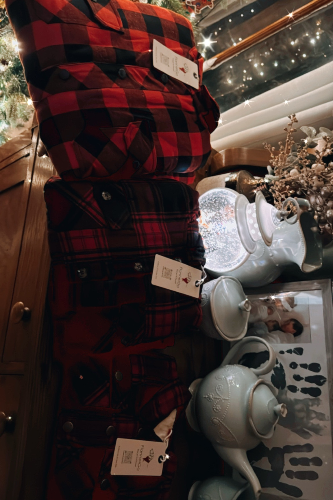 Had some “merry mail” come in today from the most precious company - @flannel go 📦📬🎁🎄♥️ - they #gifted our family these incredibly high-quality matching flannel jackets 🧥 and I am OBSESSED! 😍 Stay tuned later tonight to see a little reel 🎥 of what they look like on 😉 - they are sooo warm and perfect for the winter ❄️ season!! 🎅🏻 Linked 🔗 them for y’all below 👇🏽 to shop!! 🛒 

#LTKHoliday #LTKGiftGuide #LTKFamily