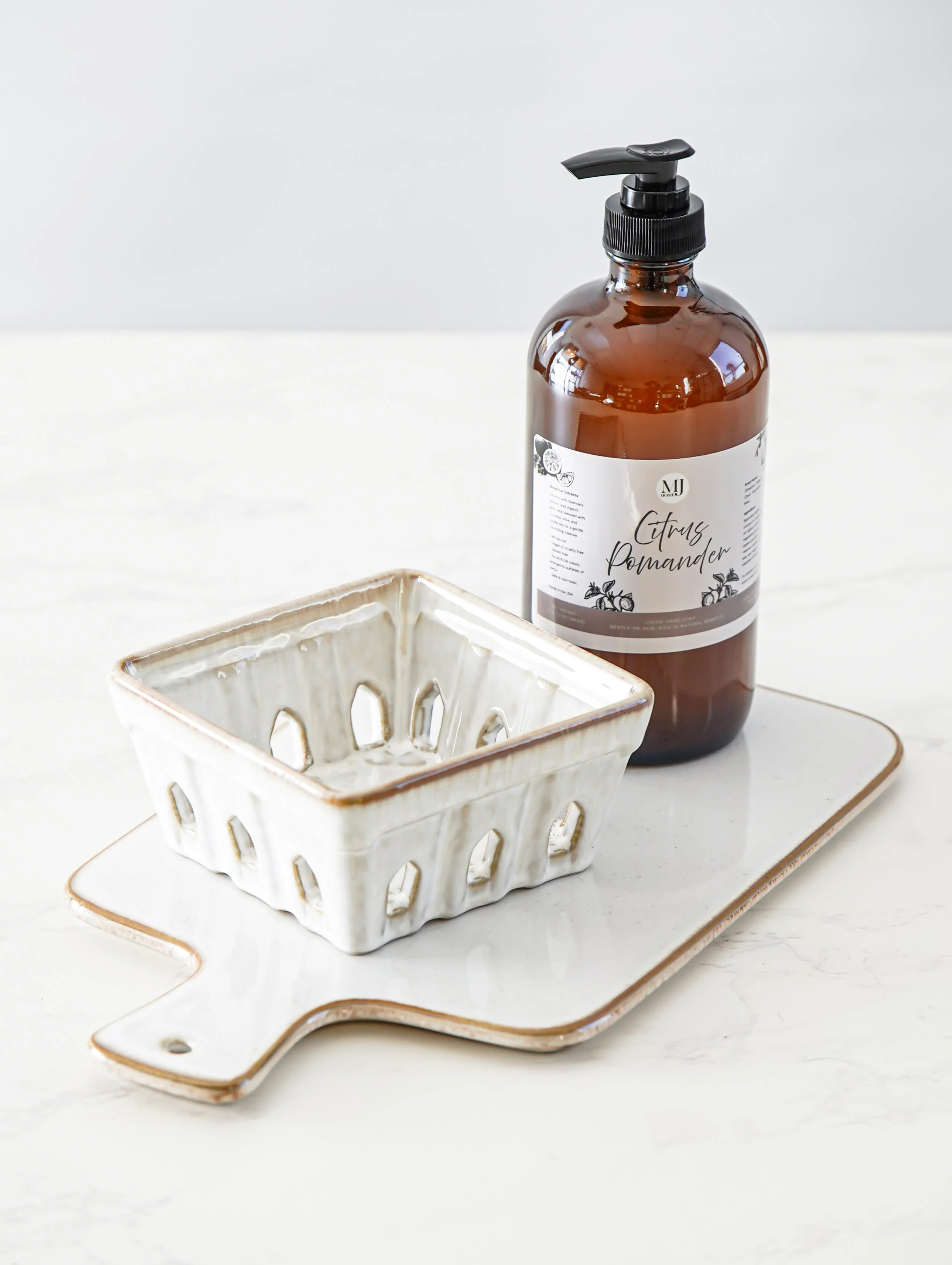 Eloise Ceramic Berry Basket | MJHome