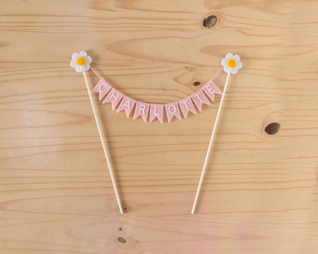 Personalized Daisy Cake Topper - Etsy | Etsy (US)