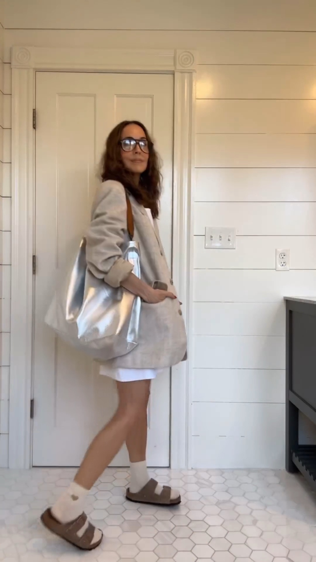 My tote from Parker Thatch is sold out in XL but available for pre-order in medium!

#LTKbeauty #LTKitbag #LTKstyletip