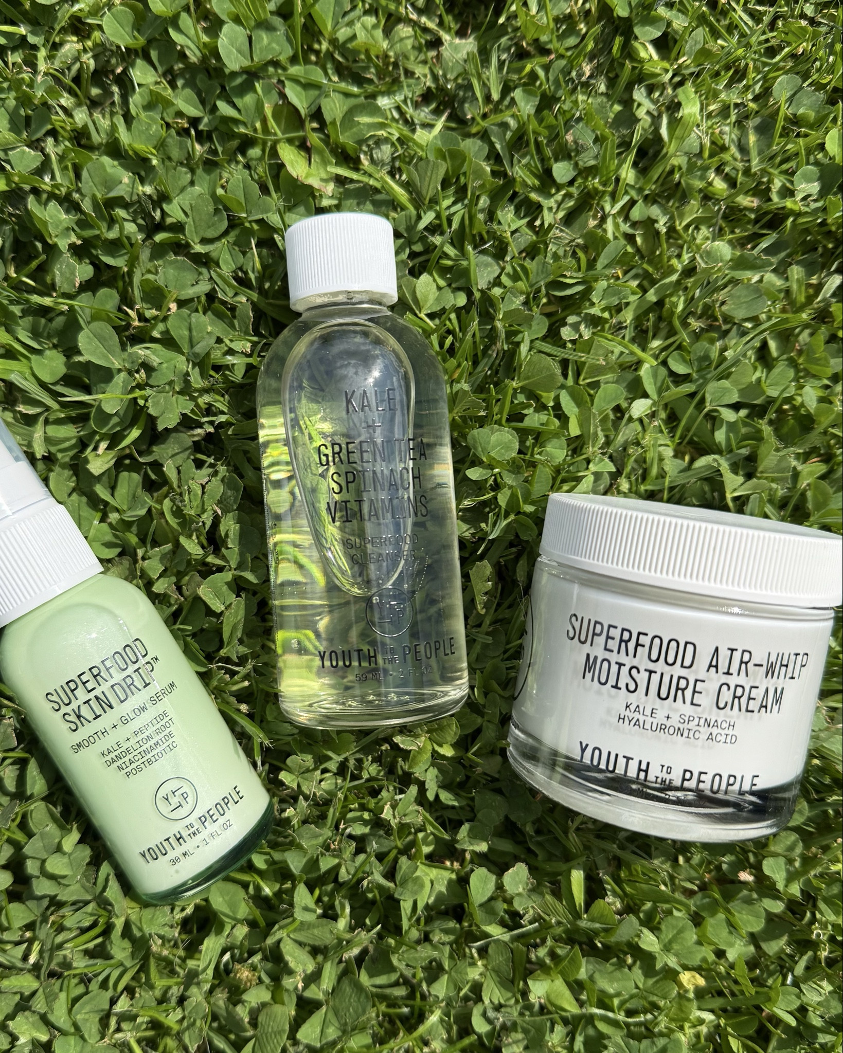 😀Youth to the people have kindly sent some of their best sellers to try…
*Ad - gifted products 

~ Have you tried any of these products?

🥬 Kale + Spinach Vitamin Superfood Cleanser
The Youth To The People Superfood Cleanser is like a green juice detox for the skin. Gentle enough for everyday use, the face wash decongests the pores and removes makeup without stripping the skin of moisture, encouraging a fresh, clean feel. (Better suited to oily skintypes imho)
Forming a part of the brand’s proprietary Superfood Blend, kale, spinach and green tea work in harmony to nourish the skin and protect against environmental aggressors, supported by licorice root for a soothing effect. The formula's clarifying properties helps to effectively remove impurities from the skin, minimising the risk of future breakouts, while delivering a visible glow.

💚 Skinfood Skip Drip (My personal favourite!)
Glowing skin is all about having a healthy barrier. This amazing serum is your daily dose of vitamin goodness, and it’ll instantly hydrate your skin, even out your tone, and smooth out your texture in just two weeks. You can use it on its own to prep your skin for a natural glow before makeup, or mix it with your moisturiser or foundation for an extra dewy finish.

💦 Superfood Air-Whip Moisture Cream
This cream is a dream come true for sensitive and blemish-prone skin types who need a little extra TLC.
It’s packed with a secret ingredient called a proprietary Superfood Blend, which includes kale, green tea, and spinach. These ingredients work wonders to give your skin a radiant glow. Plus, it’s loaded with vitamins C and E, as well as antioxidants, to protect your skin from the harsh effects of pollution.

#yttp
#skincare 
#skincareroutine 
#yttpsuperfoodcleanser 
#skinfood 
#cleanser
#serum 
#moisturiser 
#veganskincare 
#crueltyfreeskincare 


#LTKbeauty