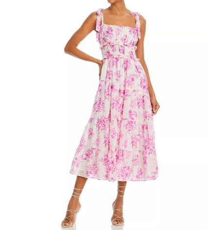 Obsessed with this floral dress for spring and summer! Perfect for Mother’s Day, brunch, vacation, or graduation! 



Family photos 
Graduation dress


#LTKtravel #LTKSeasonal #LTKfindsunder100