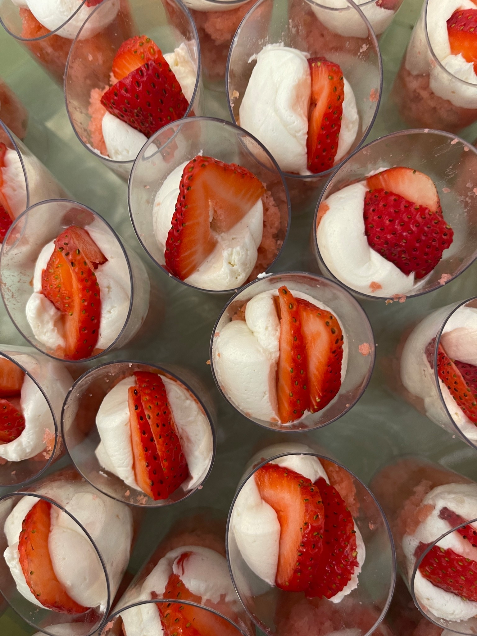 great little appetizer cups for your next party


#LTKHome #LTKParties #LTKWedding