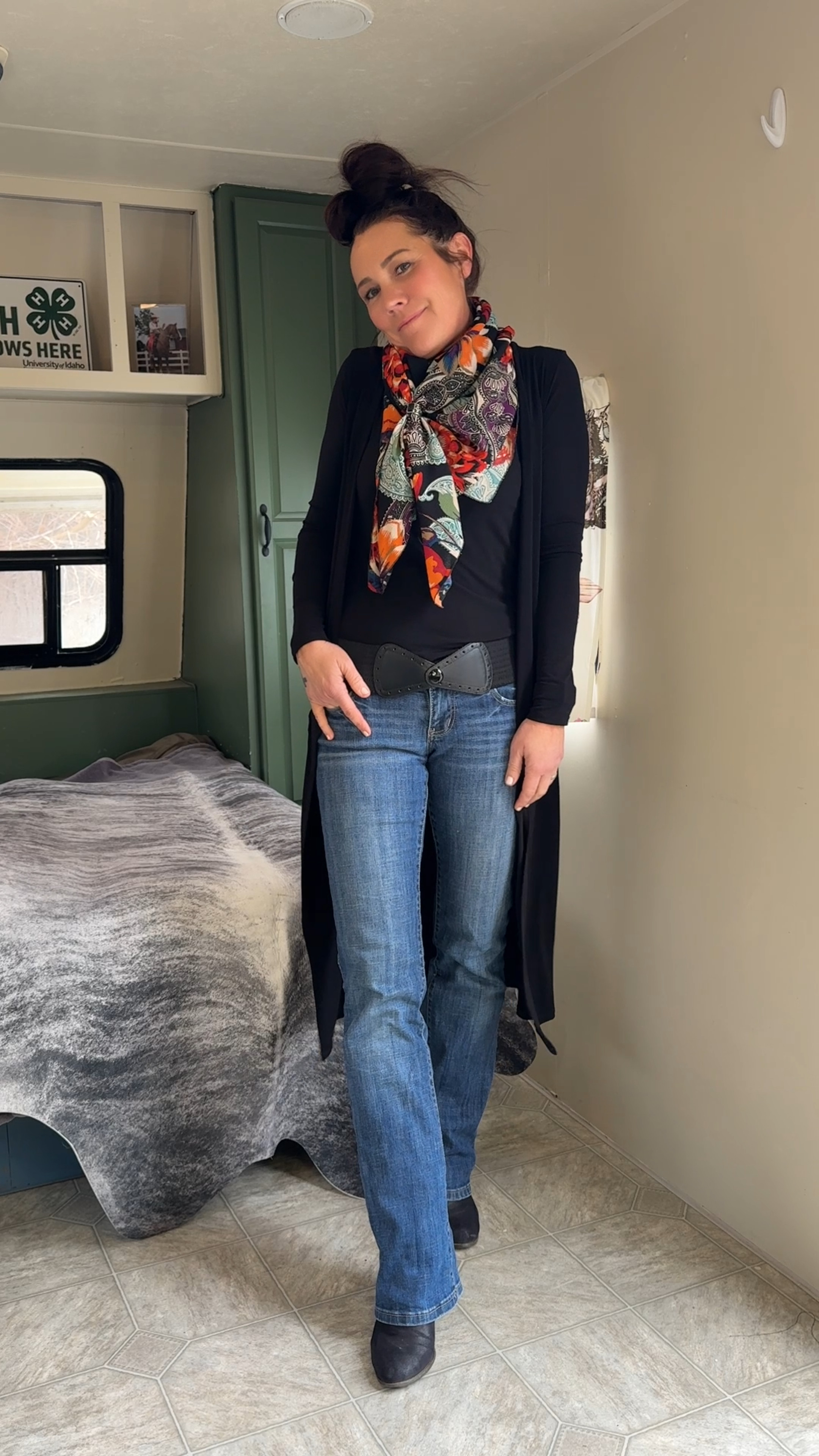 Cozy, chic, and effortless! ✨ This set is my go-to for looking put together while feeling like I’m in loungewear. Comes in tons of colors, so you can grab one (or a few)! Linking it here so you can shop the look! #modestsexy #CozyStyle #EffortlessFashion #westernfashion

 

#LTKFindsUnder100 #LTKStyleTip #LTKOver40