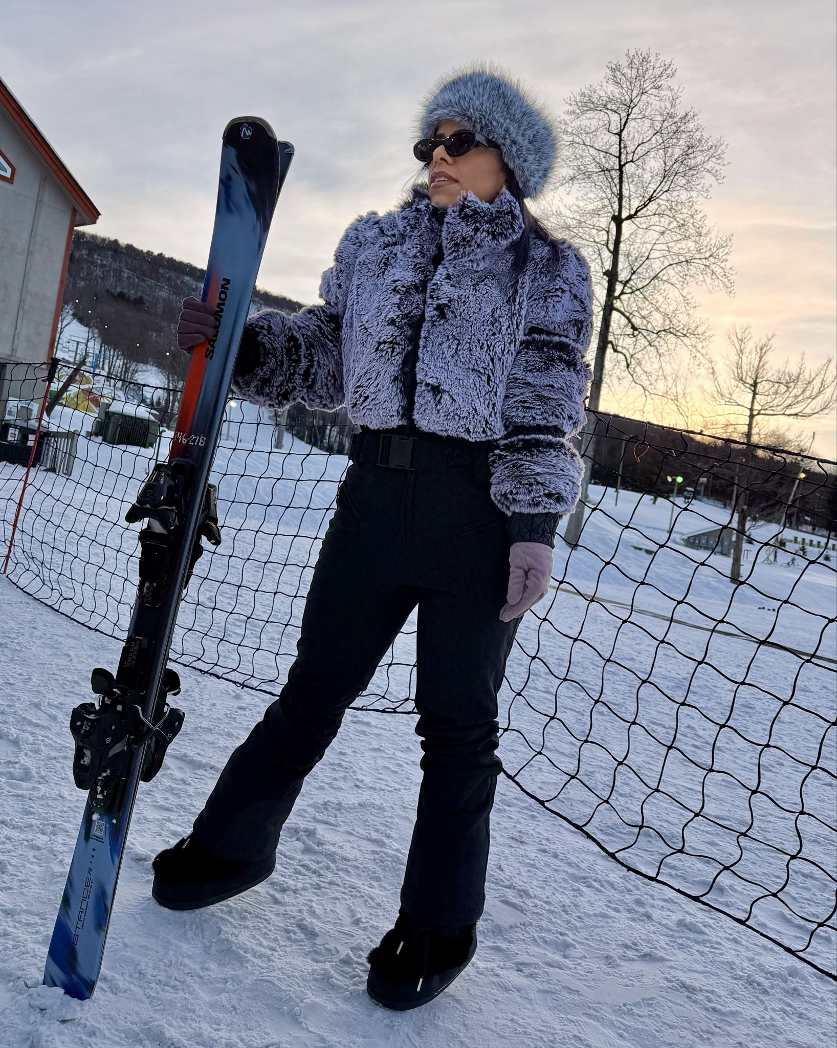 Ski mode: ON. Slopes, snow & style. ❄️🤍

#LTKPetite #LTKootd #LTKSeasonal