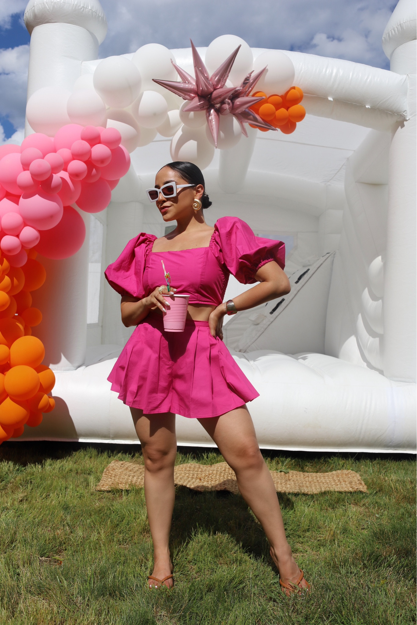 A PINK DREAM 🩷

Sunglasses are from Le Specs
Sandals are from Primark (linked similar)
Earrings are House of Harlow from Nordstrom rack (linked similar)