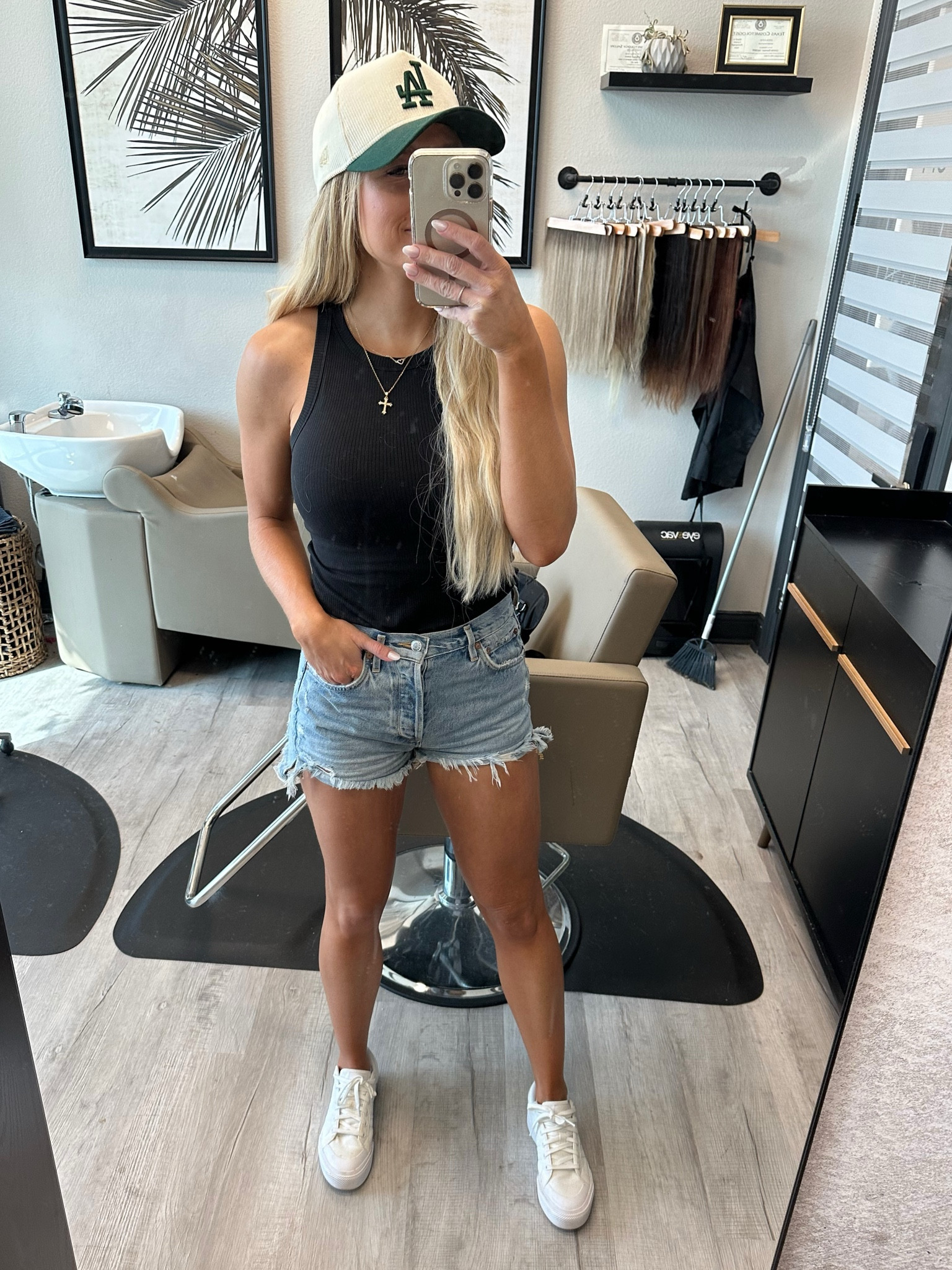 Cute Casual fit 

#LTKstyletip #LTKworkwear #LTKbeauty