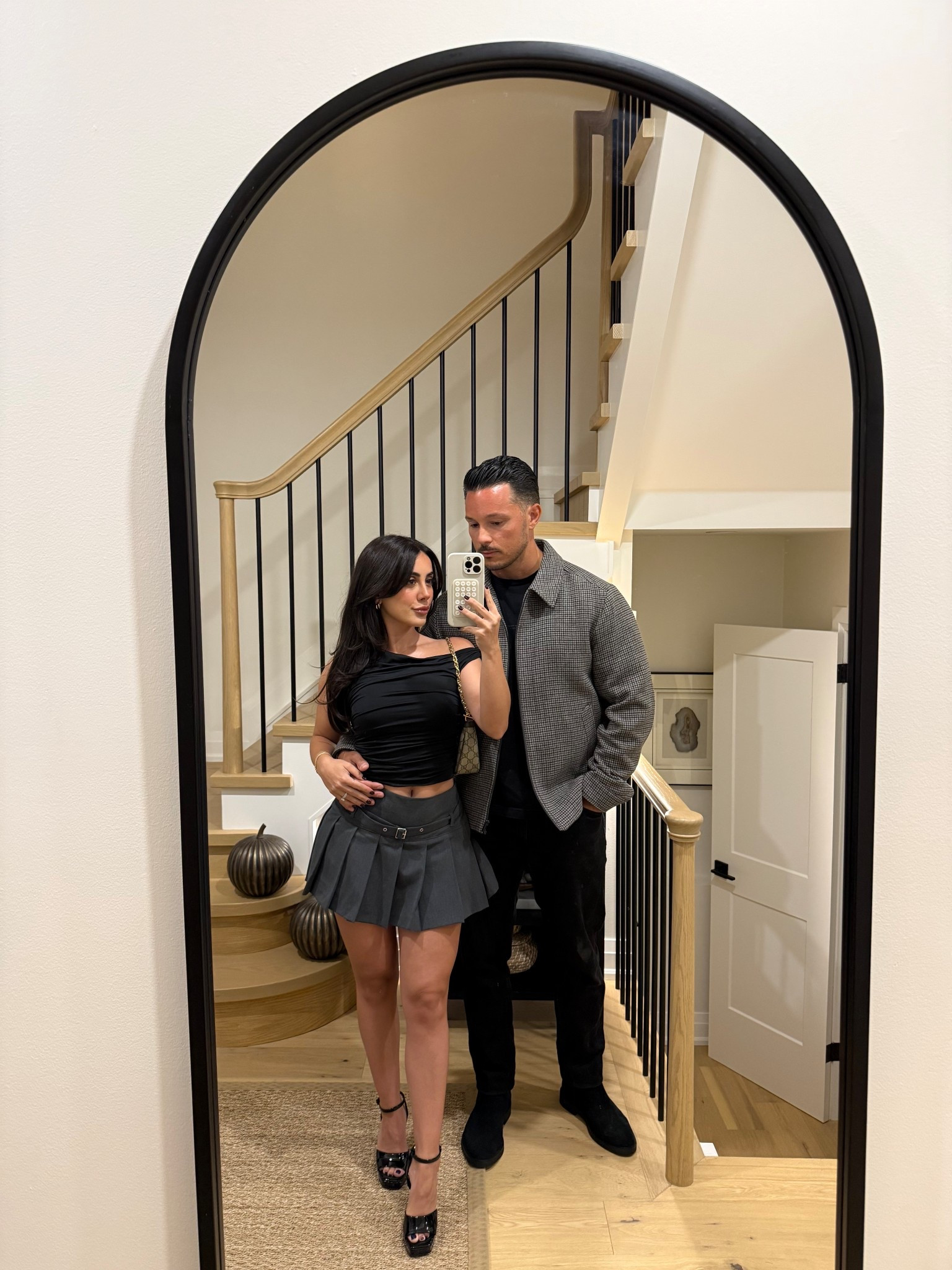 My outfit 🔗 these are dupes because both pieces are old but these ones are almost identical! 

#LTKdatenight #LTKcanada #LTKstyletip