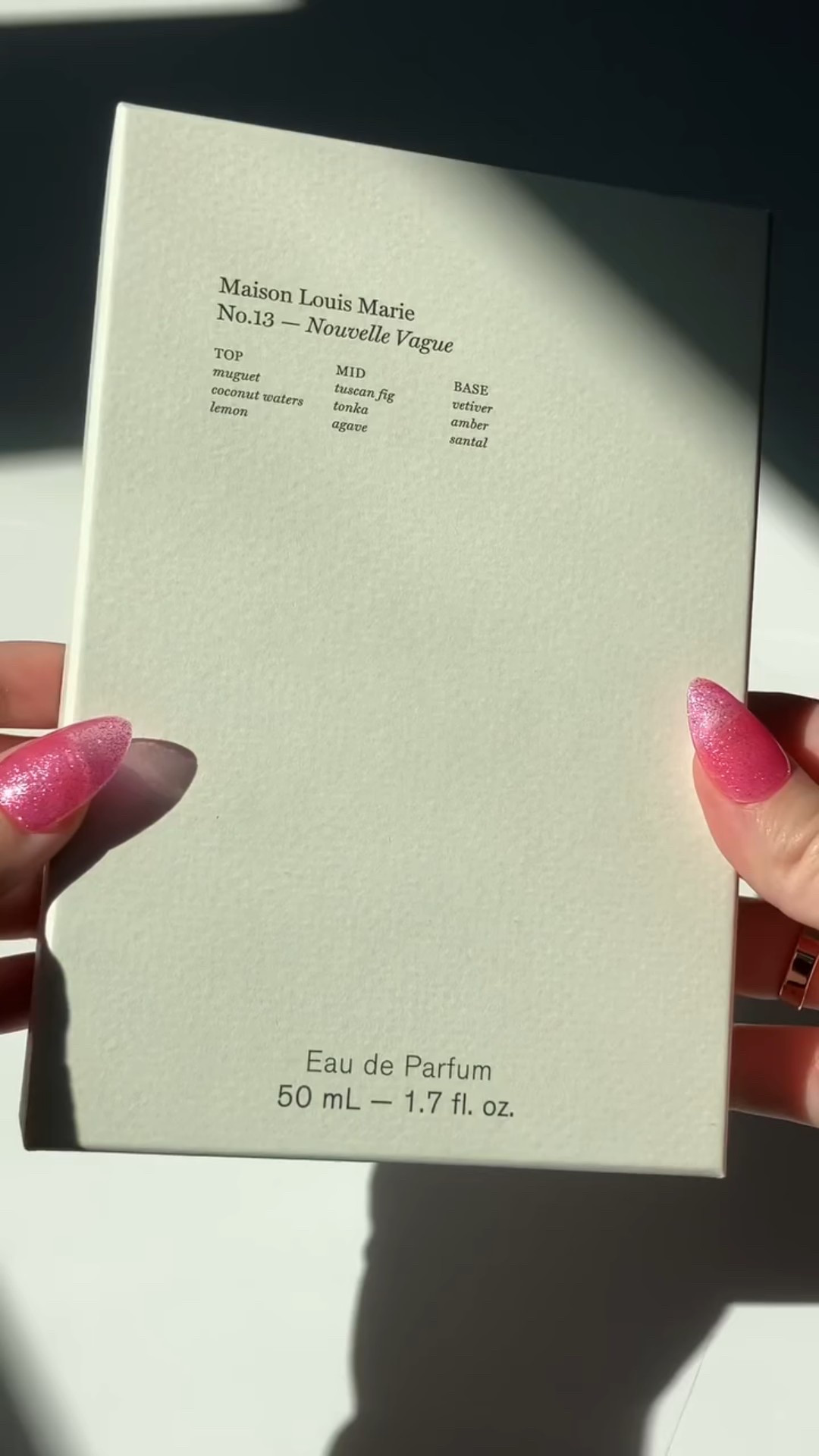 @maisonlouismarie No. 13 Nouvelle Vague ☀️ #gifted 

Top note: Muguet, Coconut Waters, Lemon
Mid note: Tuscan Fig, Tonka, Agave
Base note: Vetiver, Amber, Santal 

Thank you @beautytapofficial and @maisonlouismarie for sending me this beautiful fragrance! 

.
.
.
.
.

#fragrance #perfume #maisonlouismarie #sephora #beautytap #beauty #ugc #beautyugc #perfume

#LTKBeauty