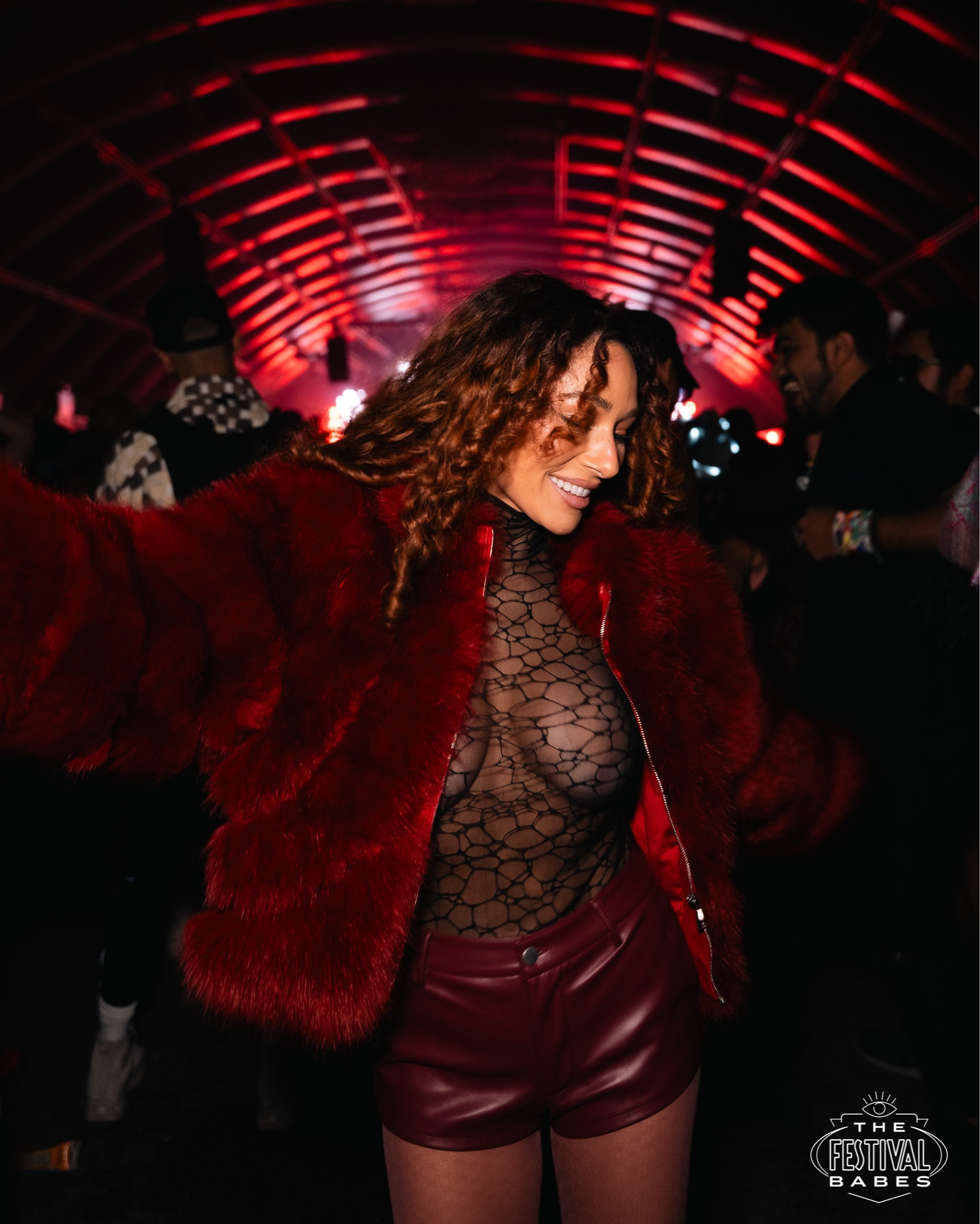 Winter outfits red burgundy faux fur jacket coat black bodysuit Aspen vail music festival fashion going out look revolve Amazon petite style luxury 

#LTKWatchNow #LTKSeasonal #LTKStyleTip