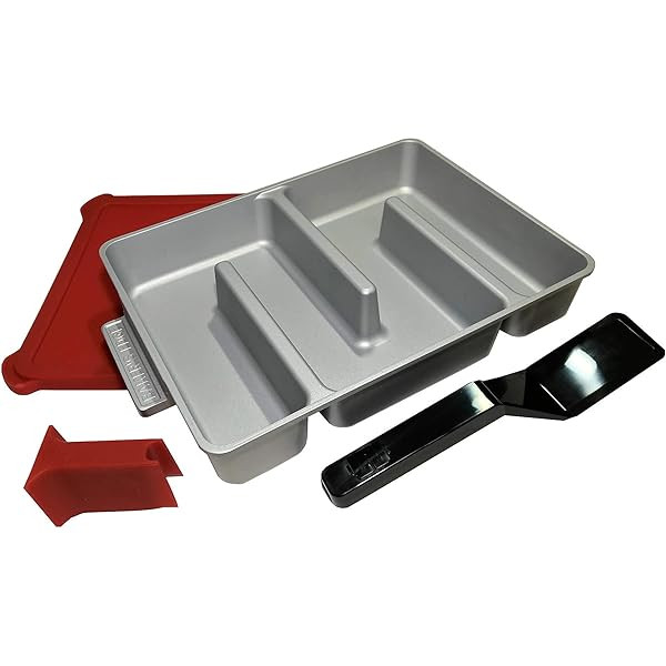 Baker's Edge Nonstick Edge Brownie Pan | Amazon (US)