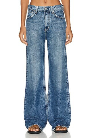 Citizens of Humanity Paloma Baggy Jeans in Denim-Medium | FWRD 