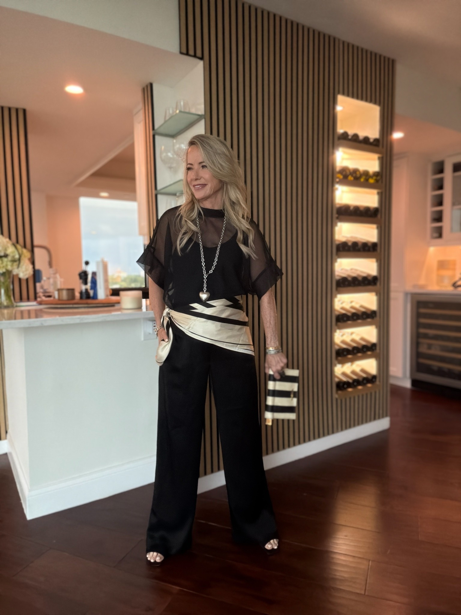 Ootn midweek dinner out!! The viral drawstring satin pants that i have in several colors, always easy and chic!

#LTKgrwm #LTKOver40 #LTKWorkwear