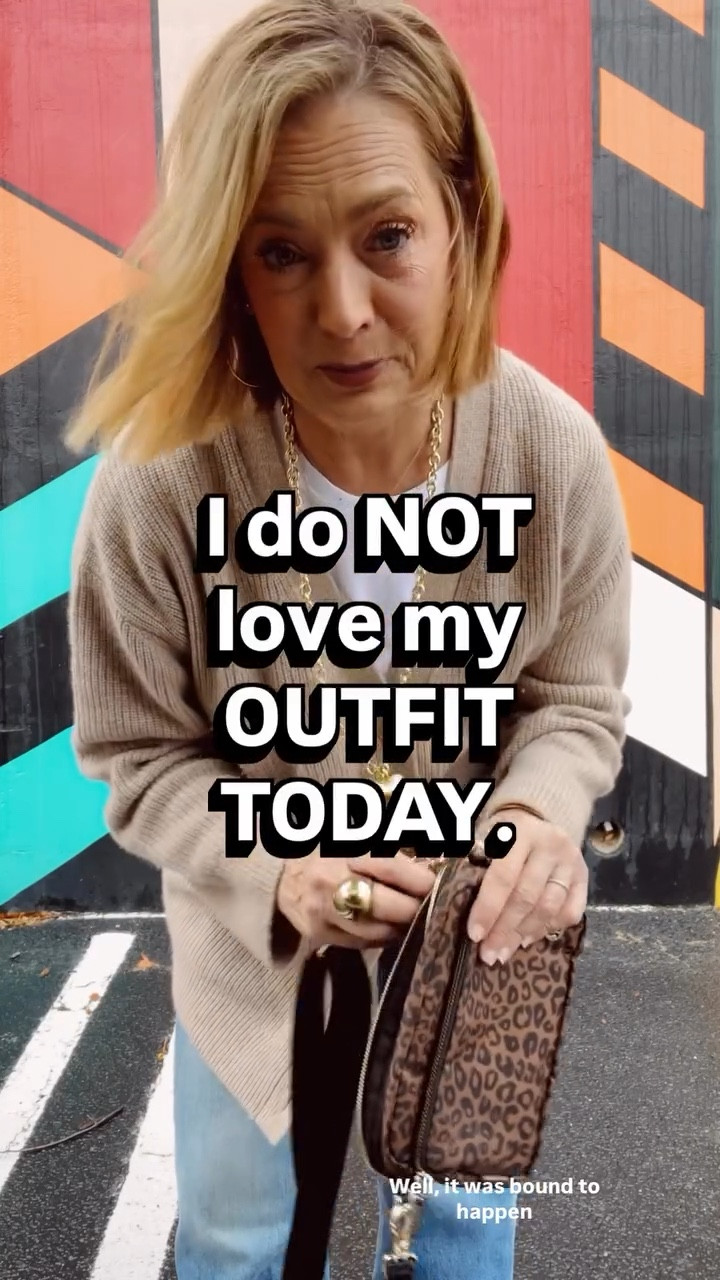 I did not nail it today. ☺️ Each piece is fabulous, but it was not working all together. What do you think of my 3 ideas to make it better?

The pieces themselves are all faves, but I felt frumpy in this combo. ☺️

Everything is posted on my @shop.ltk , too. 

#MidlifeStyle
#ModernMidlife
#StyleOver50
#ElevatedEveryday
#RealLifeStyle