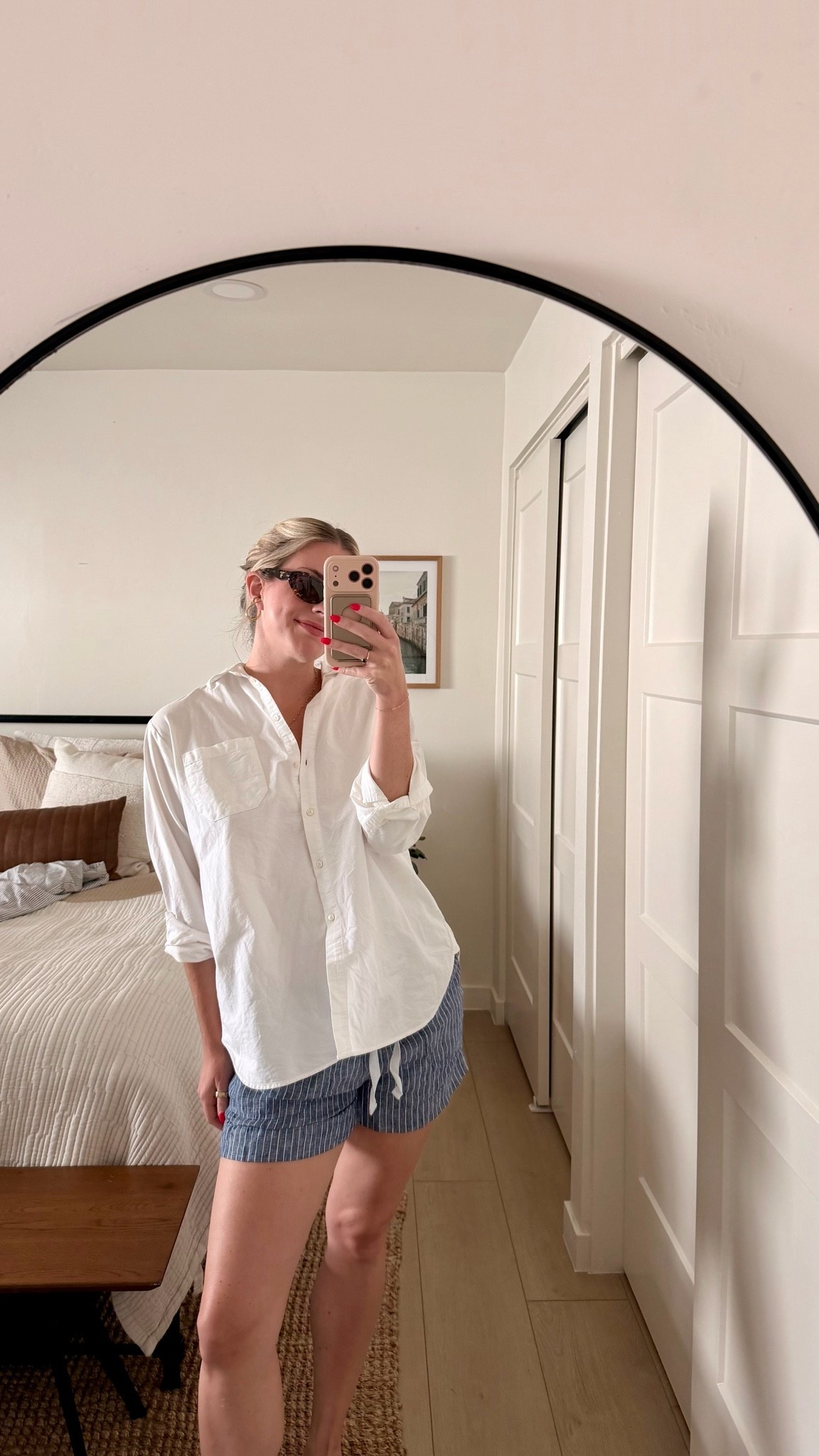 Monday Uniform ☀️

An oversized white button-down, breezy linen shorts, and oversized sunglasses is one of those combinations that never lets me down. It’s simple, comfortable, and still feels polished enough to leave the house.

I’ve linked everything below (or the closest alternatives)! ✨

#LTKootd #LTKdayinmylife #LTKSeasonal