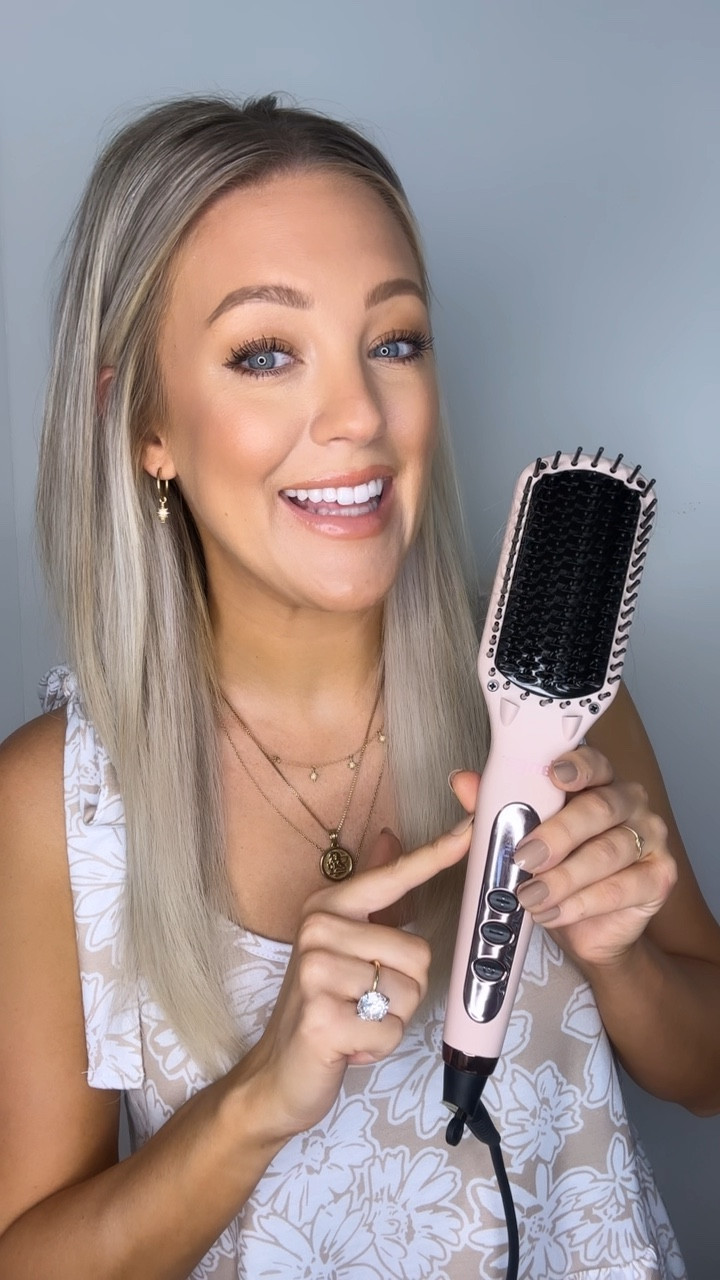 Top 3 things to know about the Le Vite straightening brush! 

Grab yours on sale with code MOM 

#hairtutorial #hairtool #straightener 

#LTKSaleAlert #LTKBeauty