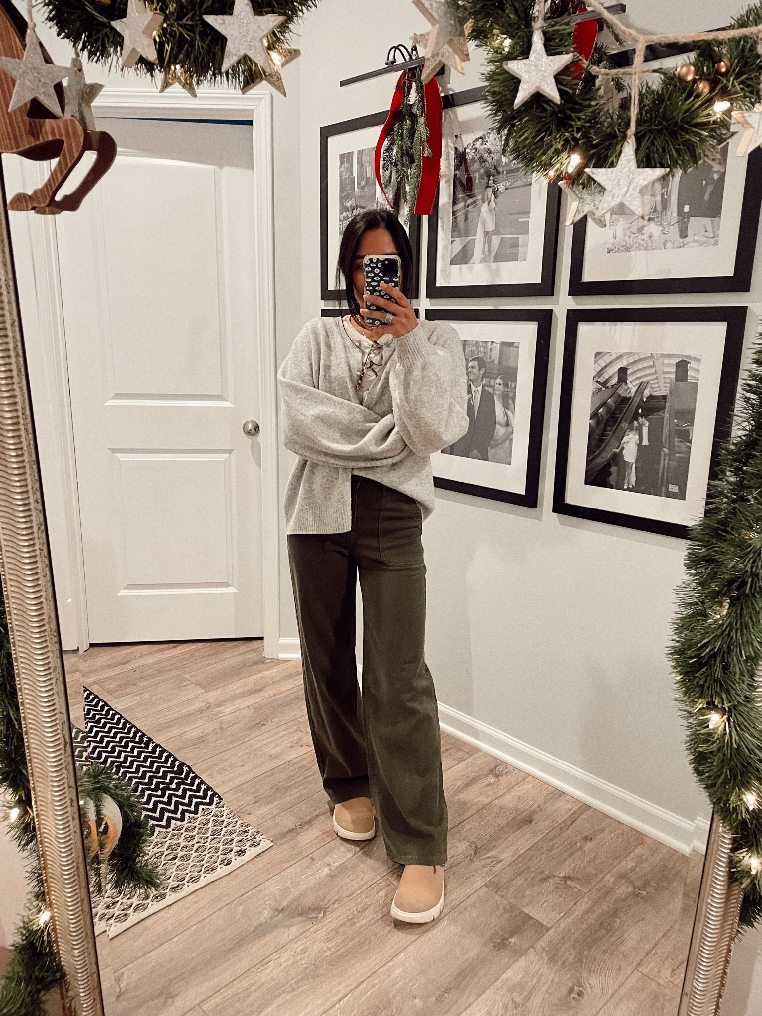 I don’t even feel like I am wearing jeans!

#LTKworkwear #LTKsalealert #LTKfindsunder50