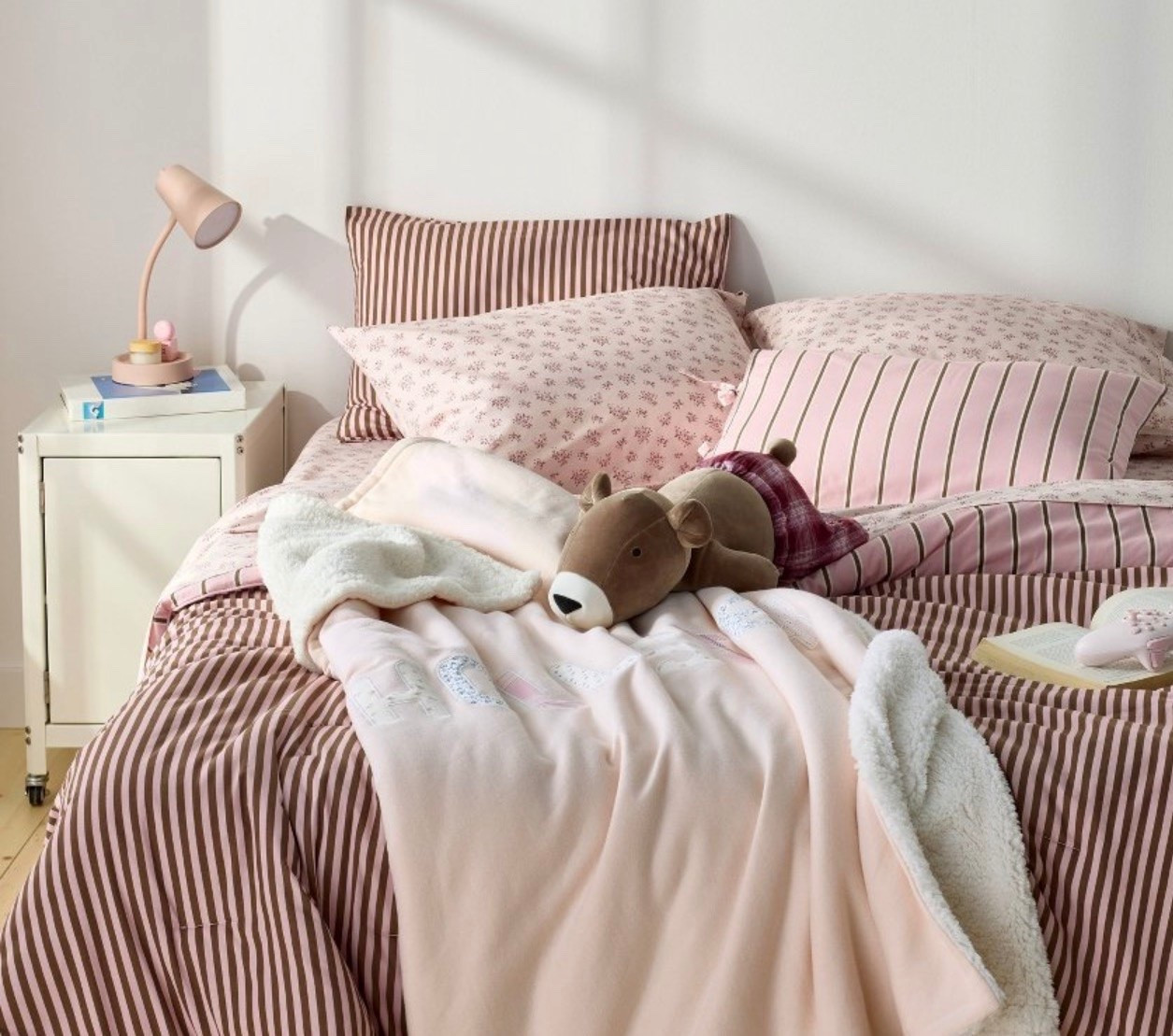 Boxer short bear
Weighted plush throw pillow
Hollister Collection

#LTKHome #LTKKids #LTKdayinmylife
