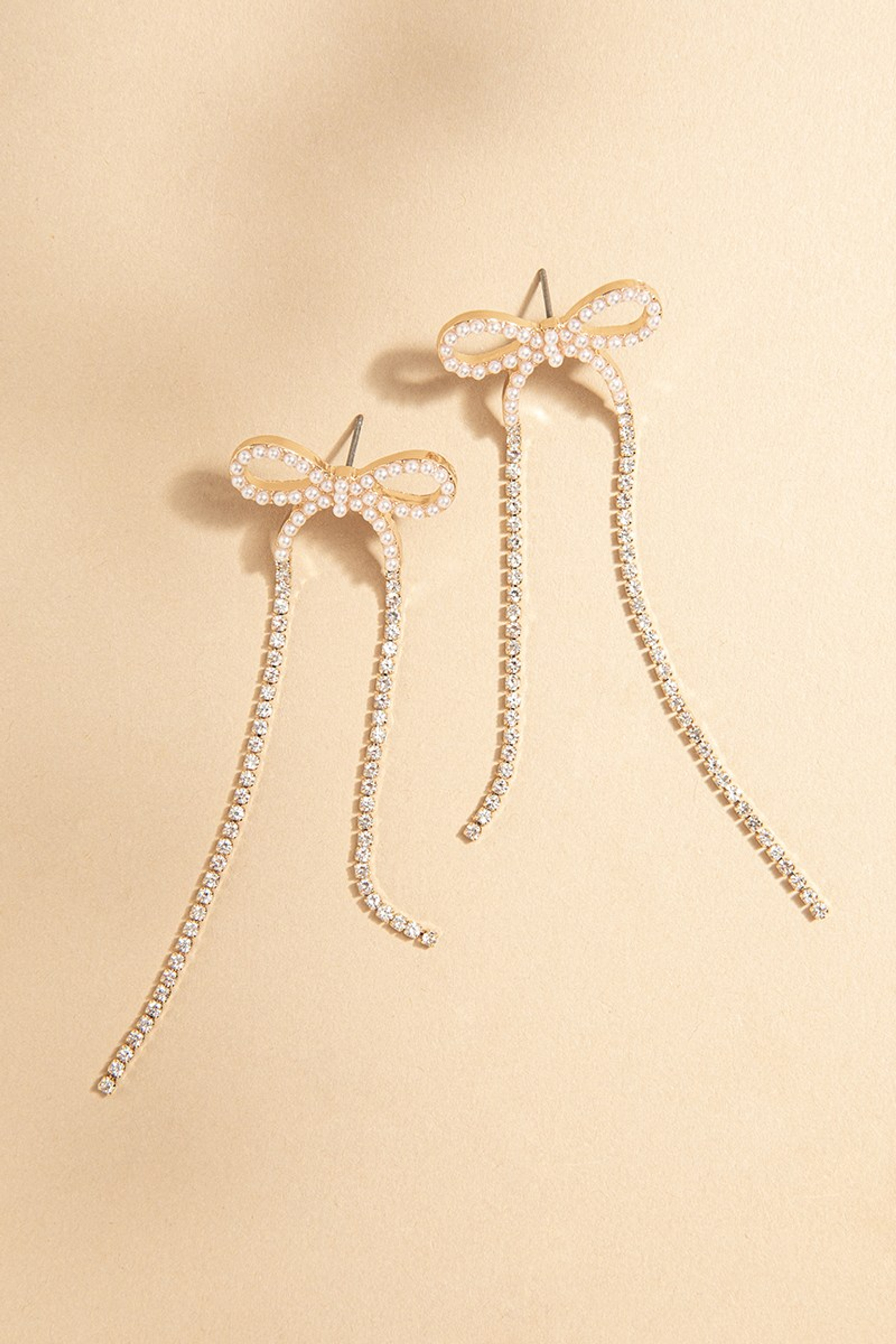 Mona Pearl Bow Cupchain Tail Drop Earrings | Francesca's