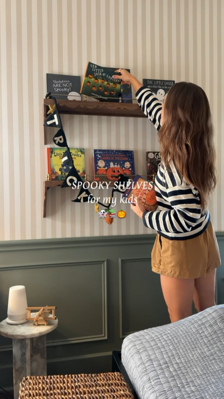 KIDS' HALLOWEEN BOOKSHELVES 👻🤎🎃🍂