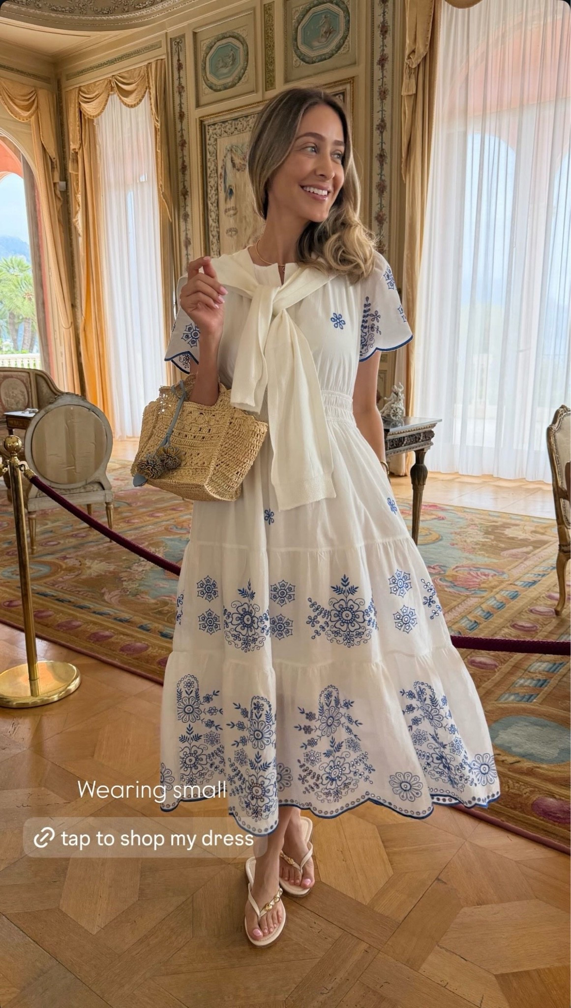 Beautiful summer dress, love the print, so elegant and feminine. Runs true to size I’m wearing a size small

#LTKootd #LTKU #LTKSeasonal