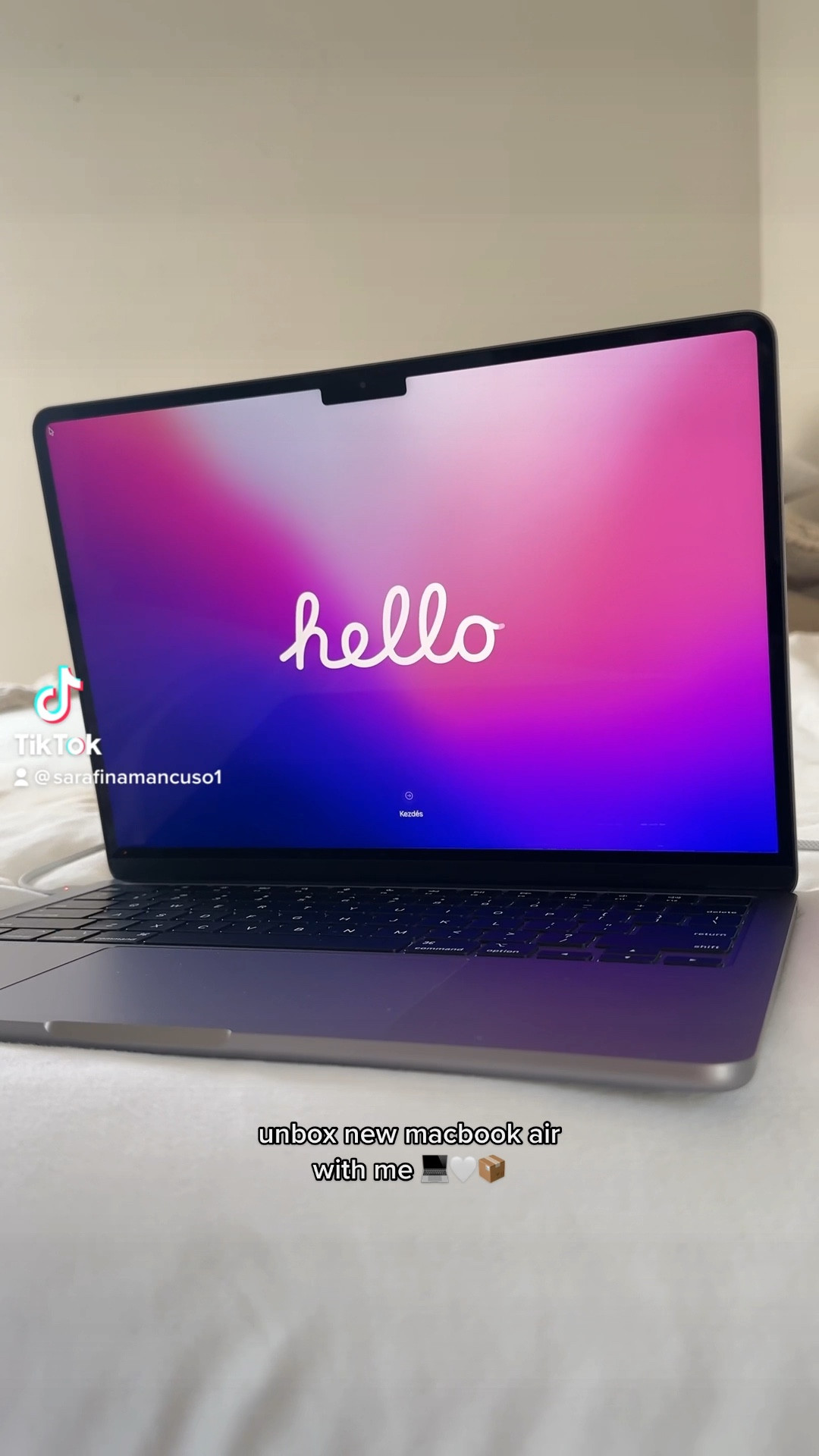 New laptop! It was time💻🫶☁️✨

MacBook Air with M2 chip - Space Gray
MBA 13.6 SPG/10C GPU/8GB/512GB-USA

I got the Mac book air with extra storage. (I highly recommend if you use adobe applications/create content!) 

#LTKfamily #LTKFind #LTKGiftGuide