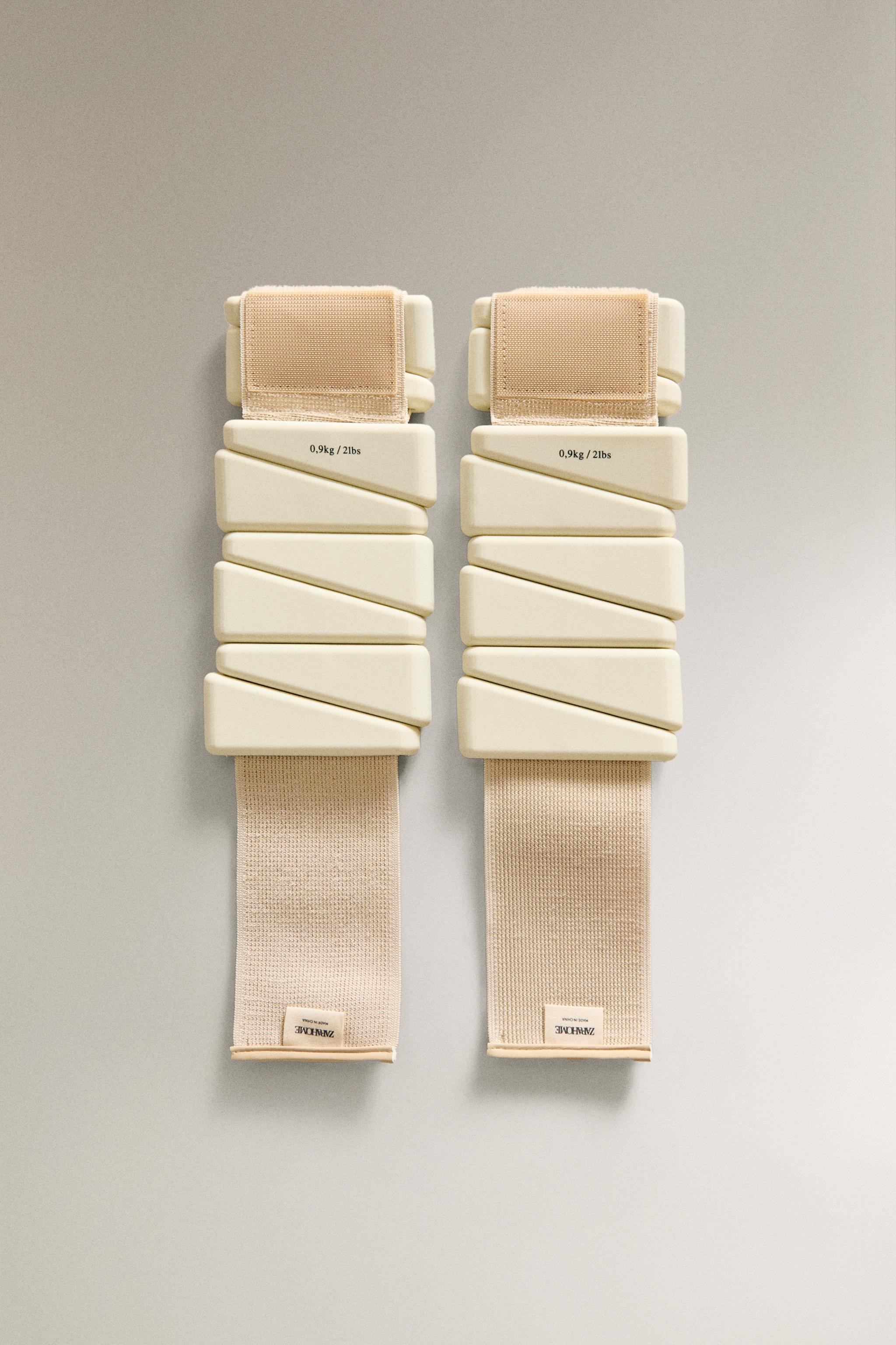 SPORTS WEIGHT ANKLE AND WRIST WEIGHTS PACK (PACK OF 2) | Zara Canada