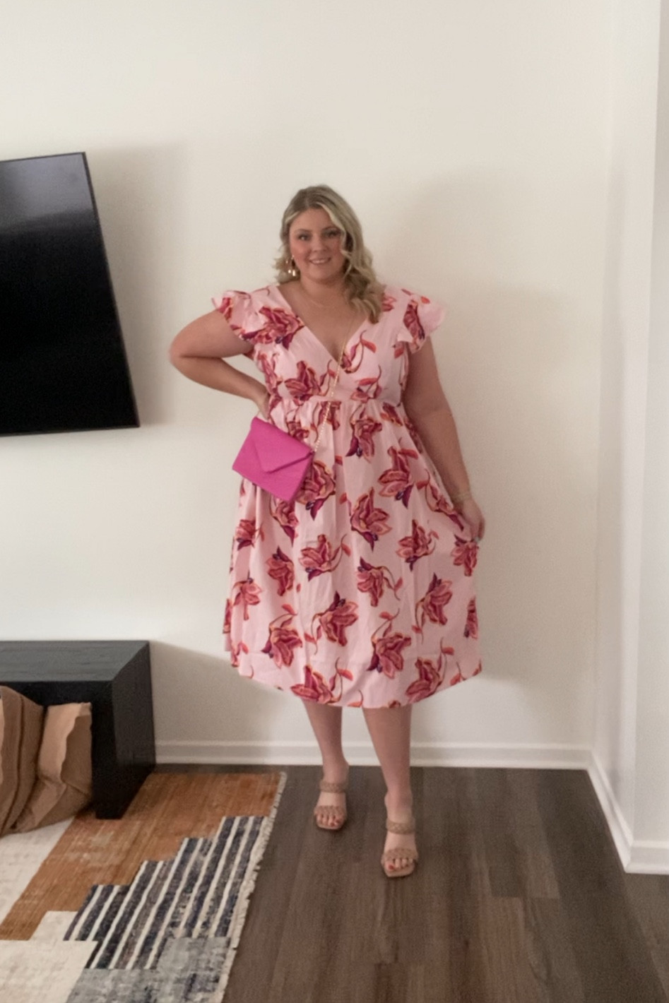 This dress is so versatile for summer! Wear as a wedding guest or a general summer dress. 

#curvydresses #curvydress #plussizedresses #plussizedress #plussizefashion #curvyfashion #plussizestyle #curvyclothing #curvystyle #tall #curvyoutfit #plussizeoutfit #outfitinspo #summerdress #weddingguestoutfit

#LTKcurves #LTKstyletip #LTKunder50