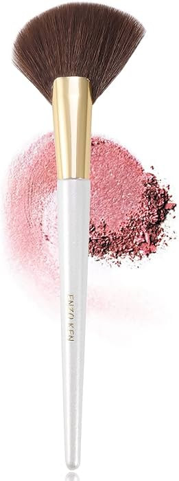 Angled Fan Brush for Makeup, Thick Fluffy Blush Brush for Cheeks, Sculpt and Contour Bronzer Brus... | Amazon (US)