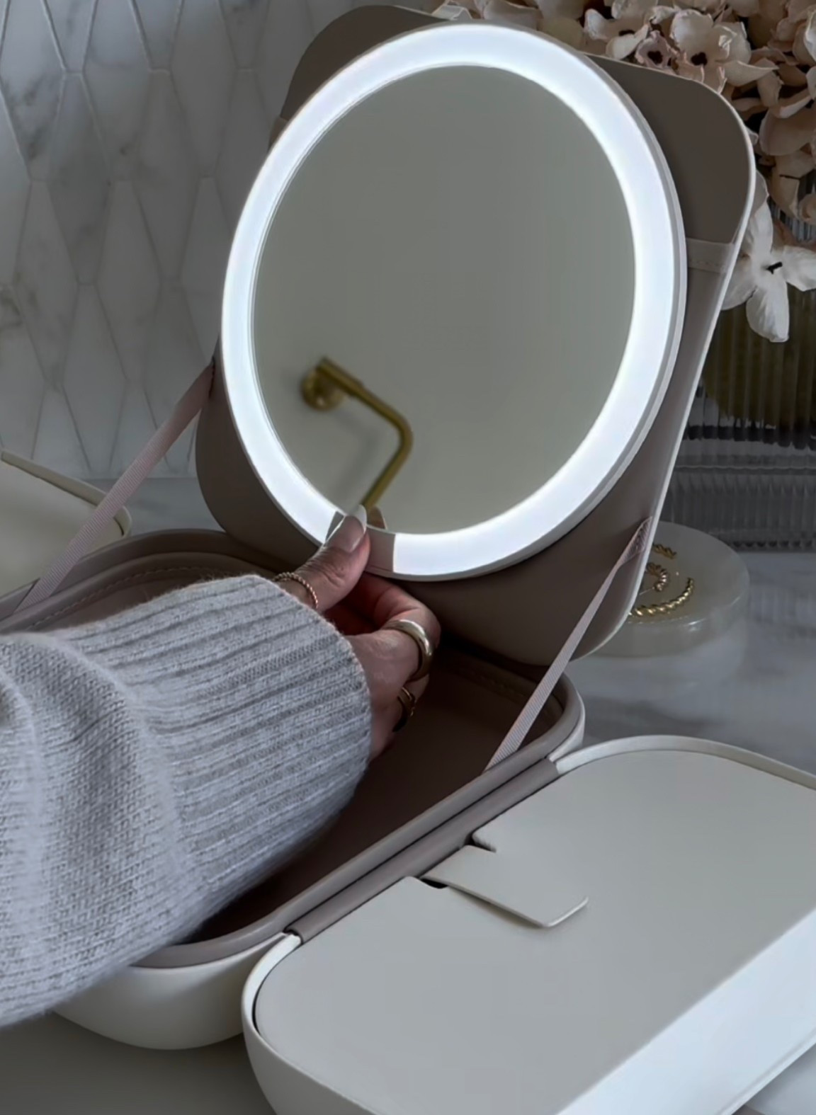 Scroll to shop!! Follow for more!!! Xo! ✨

#LTKdayinmylife #LTKHome #LTKmomlife