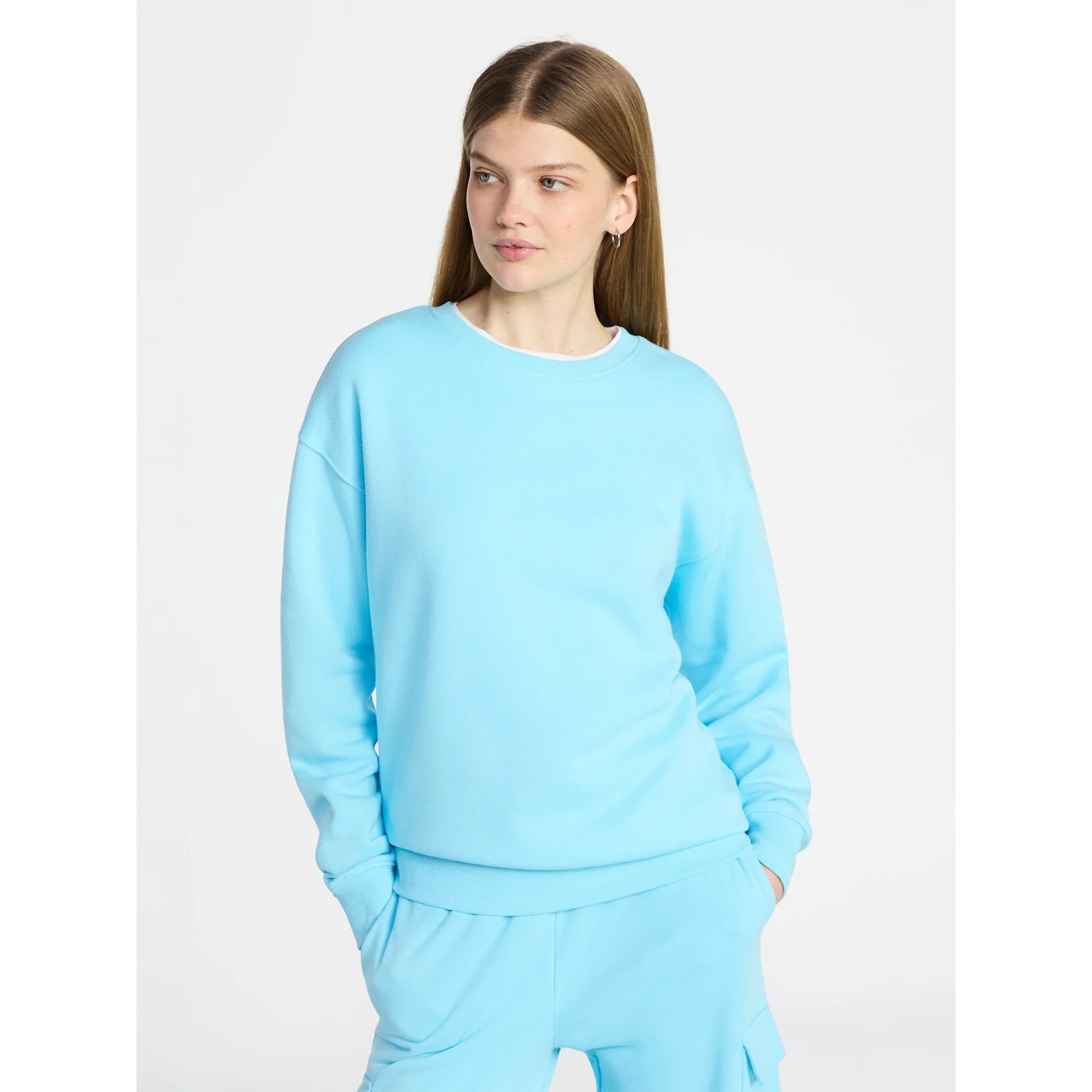 No Boundaries Oversized Fleece Sweatshirt with Long Sleeves, Women's XXS-4X | Walmart (US)