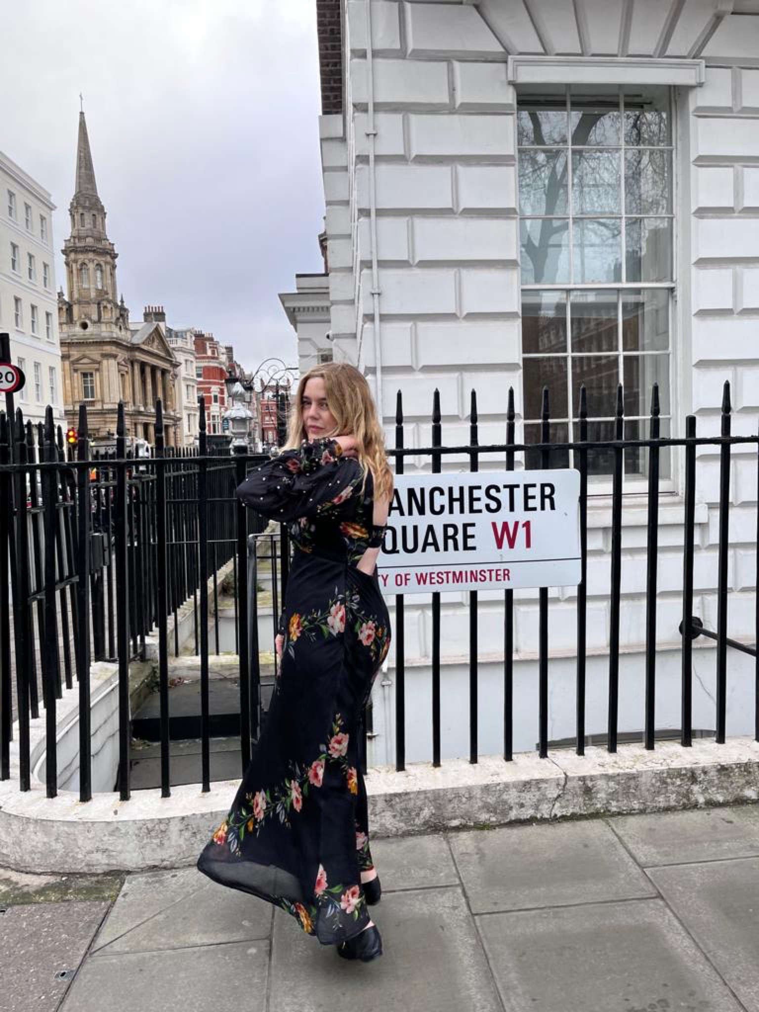 All the Kate Moss/romantic gothic vibes 🖤

Warehouse 

#LTKfit #LTKstyletip #LTKSeasonal