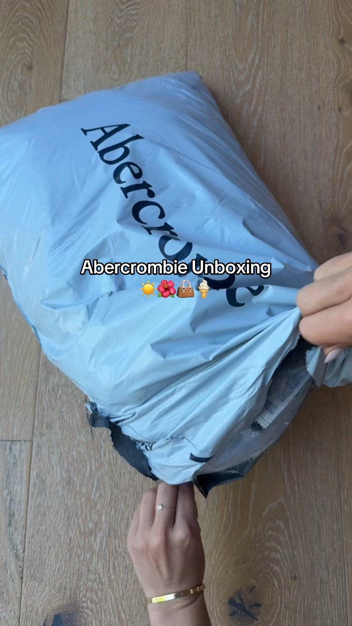 Abercrombie new arrivals haul 😍 I will post a try on soon! These will be 🔗 on my LTK. 

@abercrombie

#LTKxAbercrombie #LTKSaleAlert #LTKU