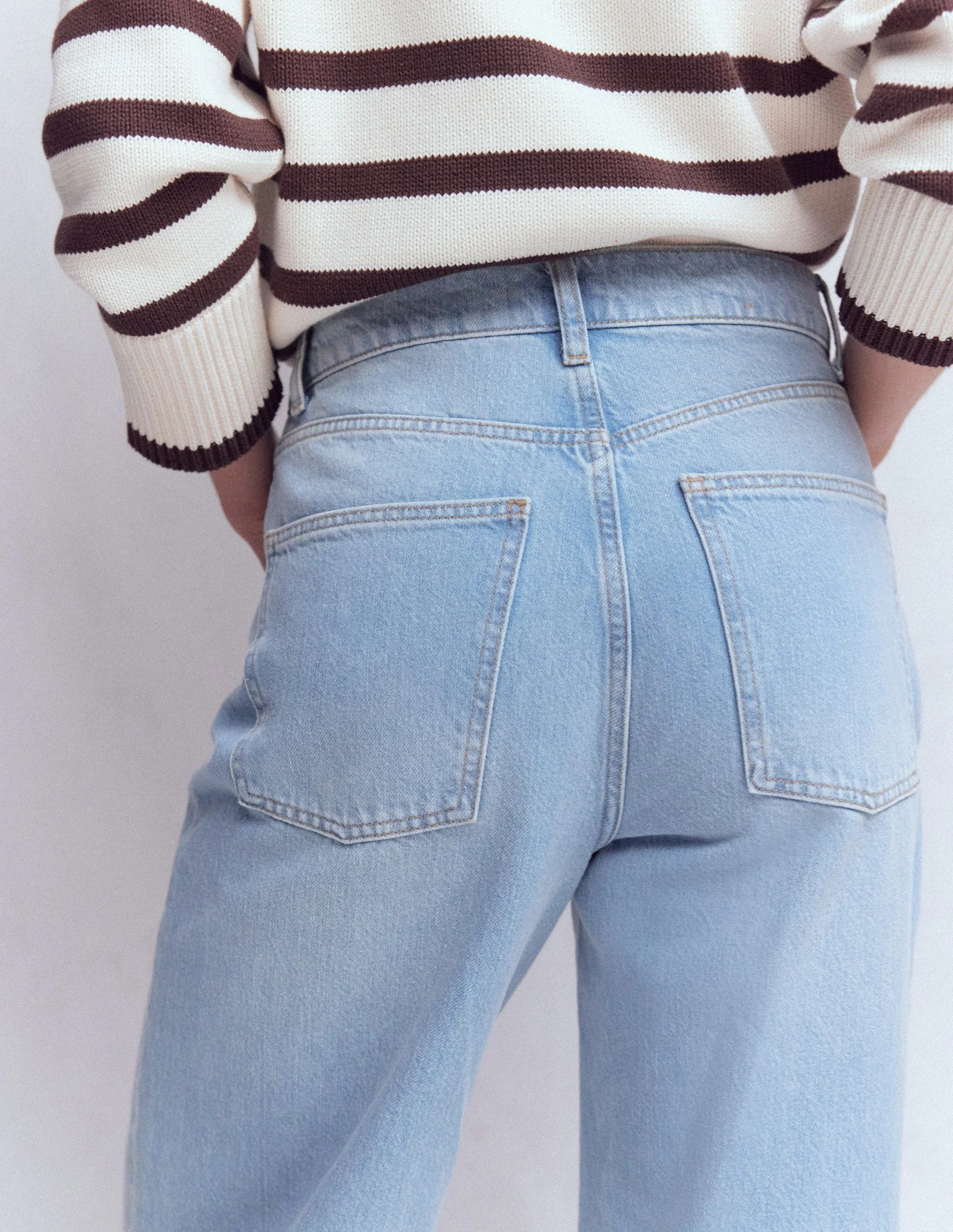Mid Rise Relaxed Leg Jeans-Authentic Vintage | Boden UK