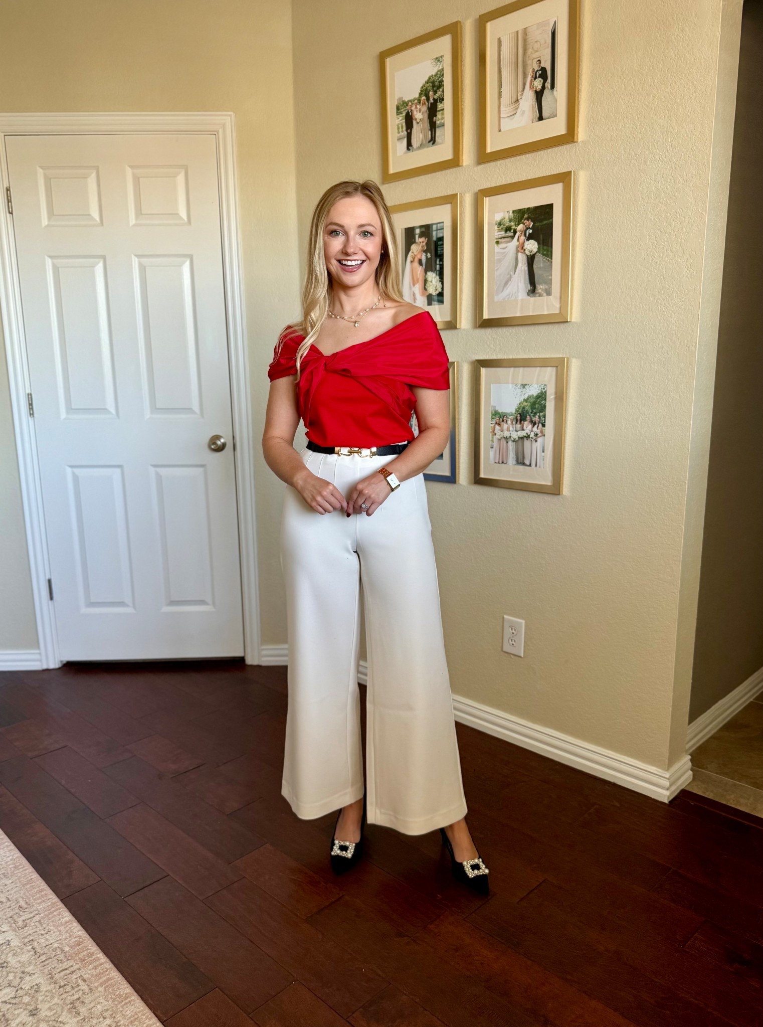 Such a classy holiday party outfit! These pants are so flattering. Wearing a 2P and XS in top 

#LTKSeasonal #LTKHoliday #LTKFindsUnder50